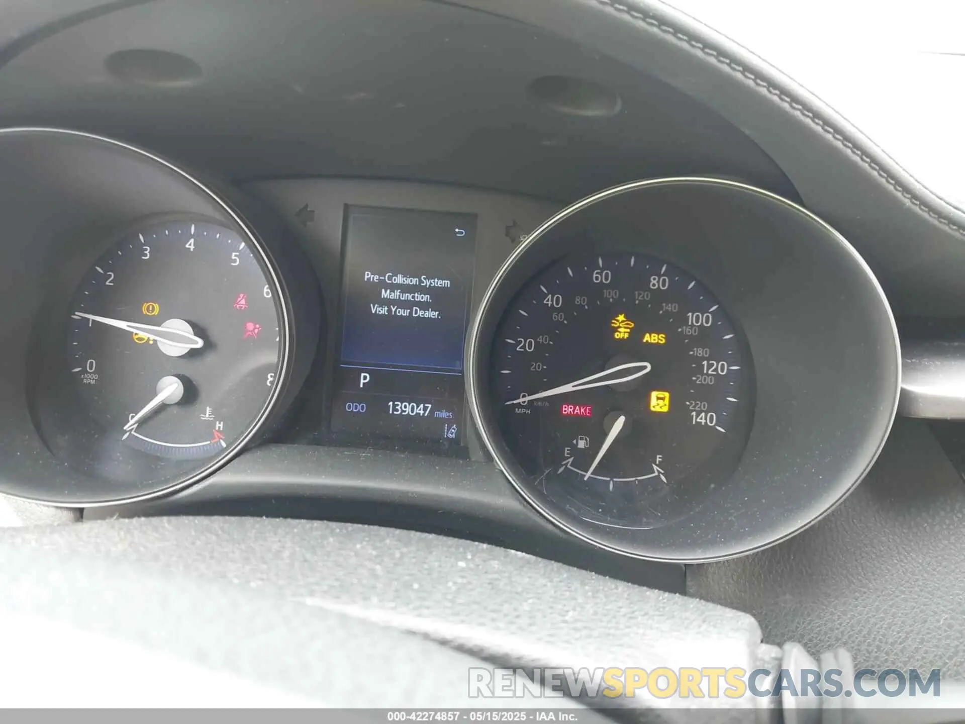 16 Photograph of a damaged car JTNKHMBXXK1060315 TOYOTA C-HR 2019