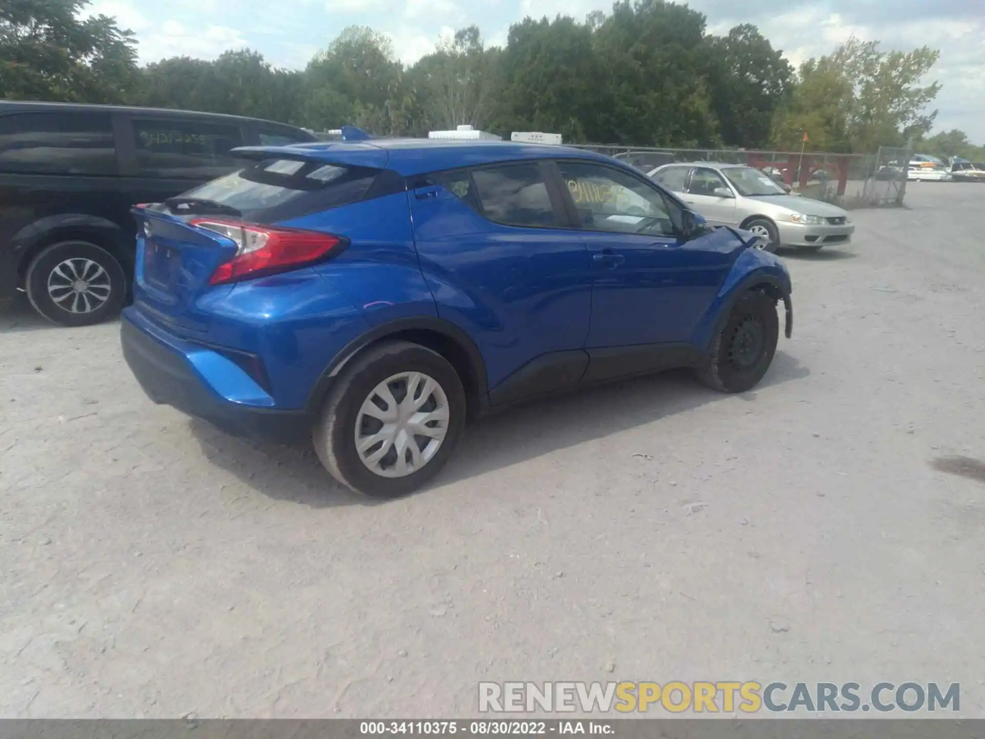 4 Photograph of a damaged car NMTKHMBX0KR095435 TOYOTA C-HR 2019