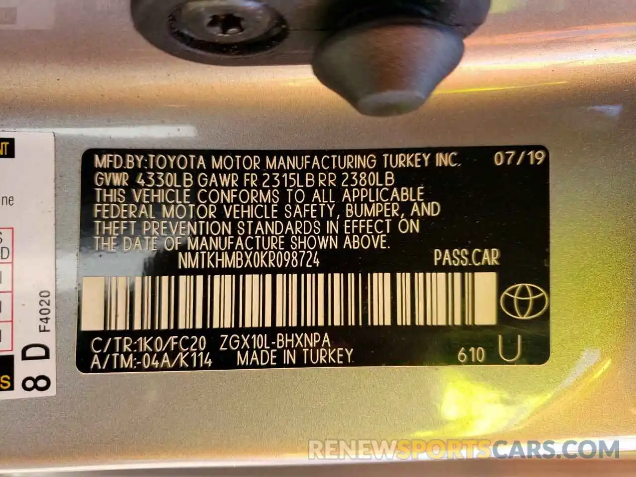 10 Photograph of a damaged car NMTKHMBX0KR098724 TOYOTA C-HR 2019