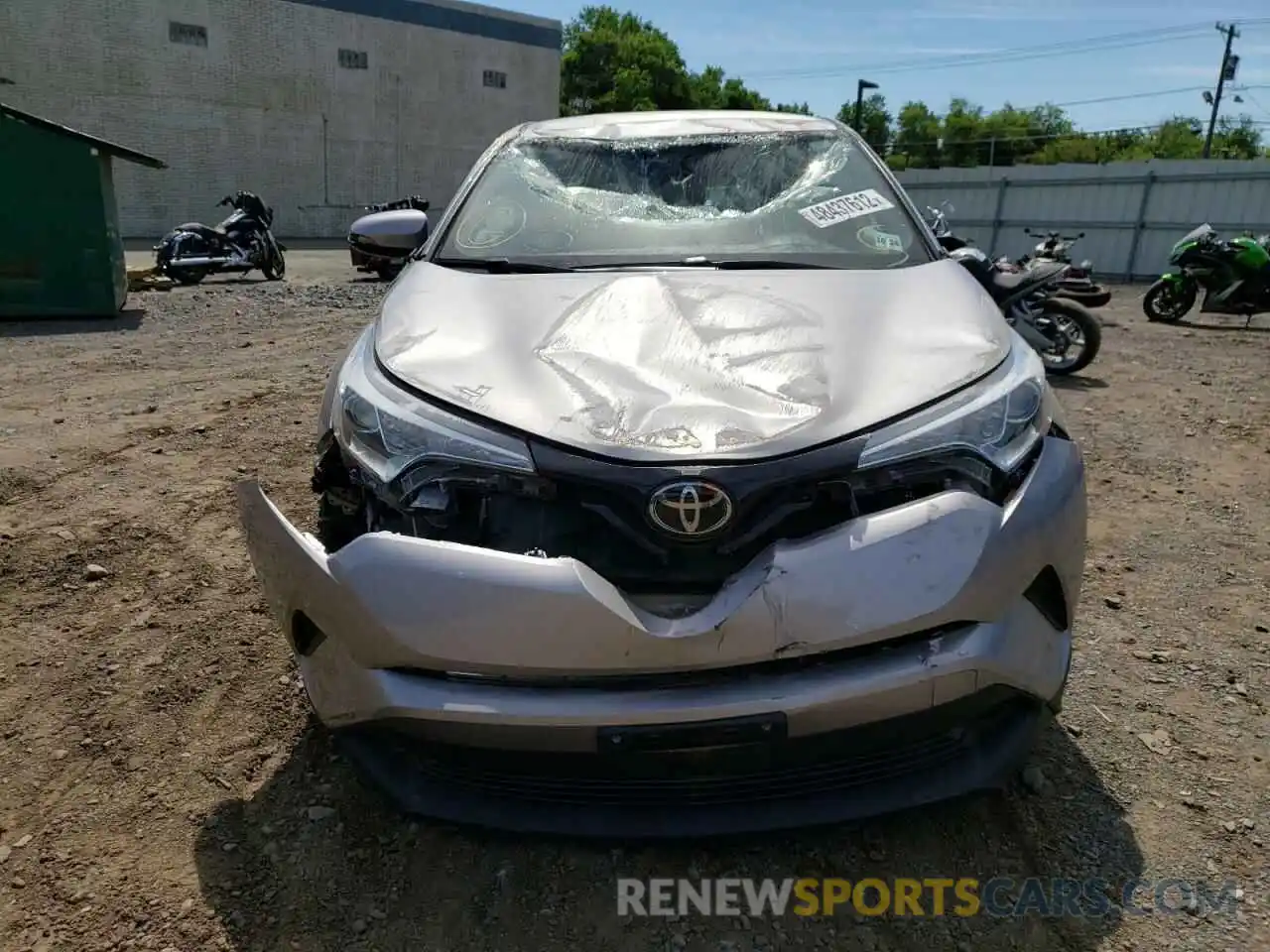 9 Photograph of a damaged car NMTKHMBX0KR098724 TOYOTA C-HR 2019