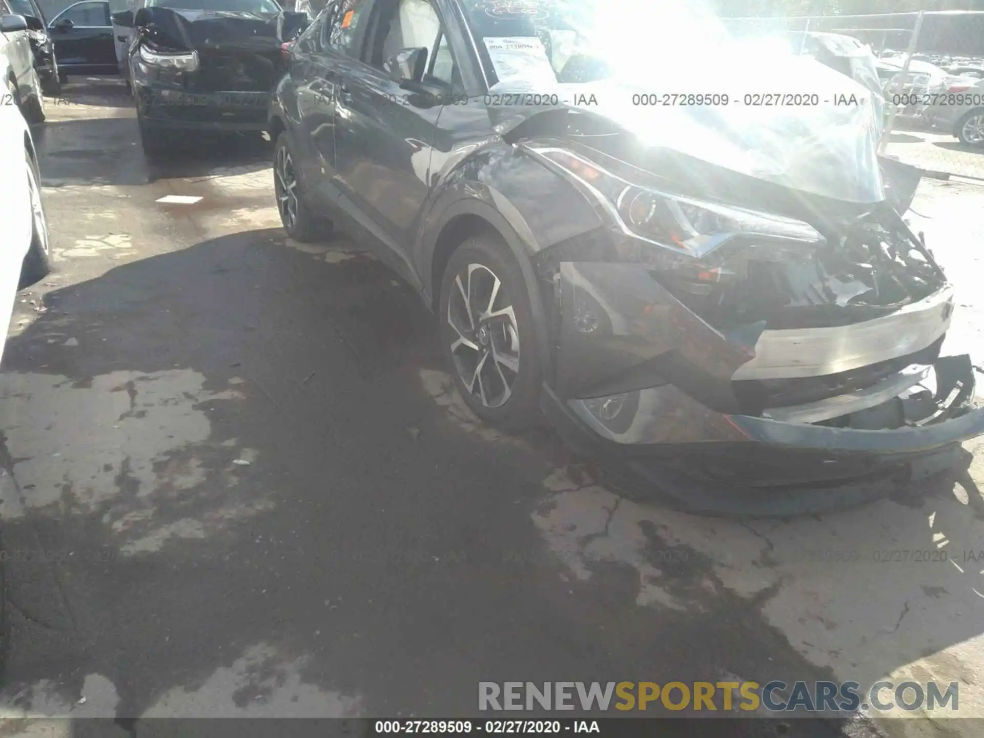 1 Photograph of a damaged car NMTKHMBX0KR099646 TOYOTA C-HR 2019