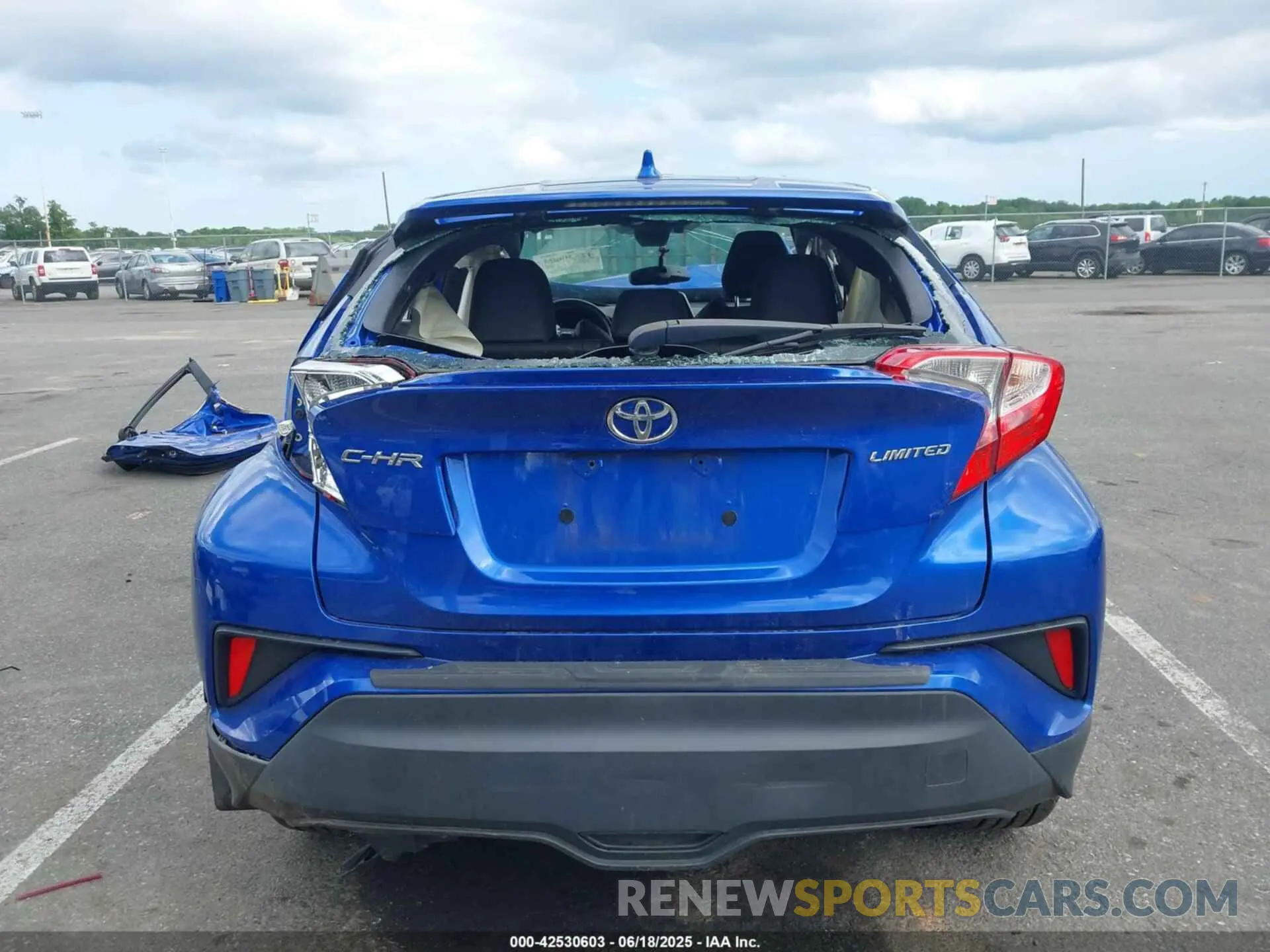 15 Photograph of a damaged car NMTKHMBX1KR066767 TOYOTA C-HR 2019
