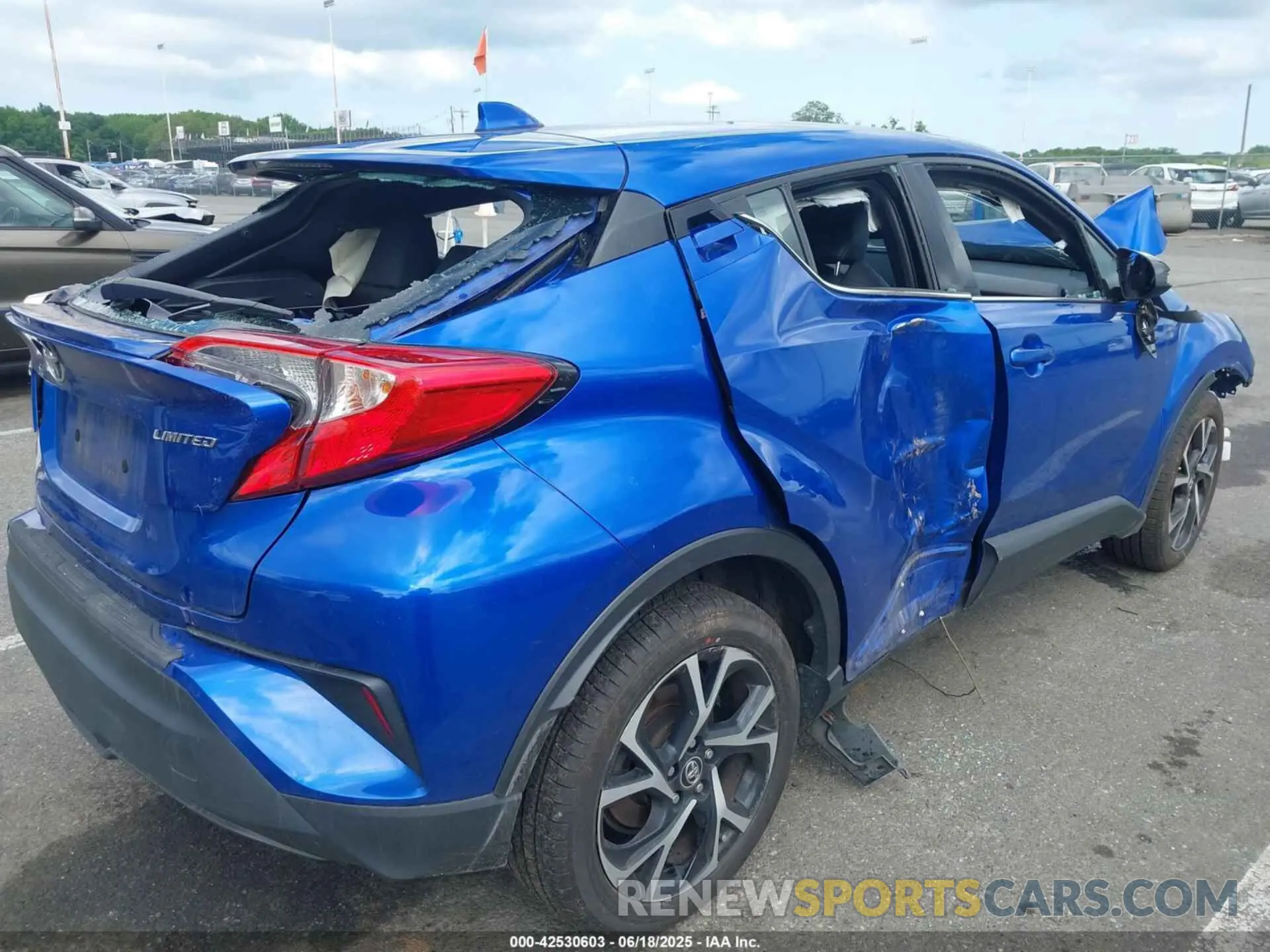 4 Photograph of a damaged car NMTKHMBX1KR066767 TOYOTA C-HR 2019