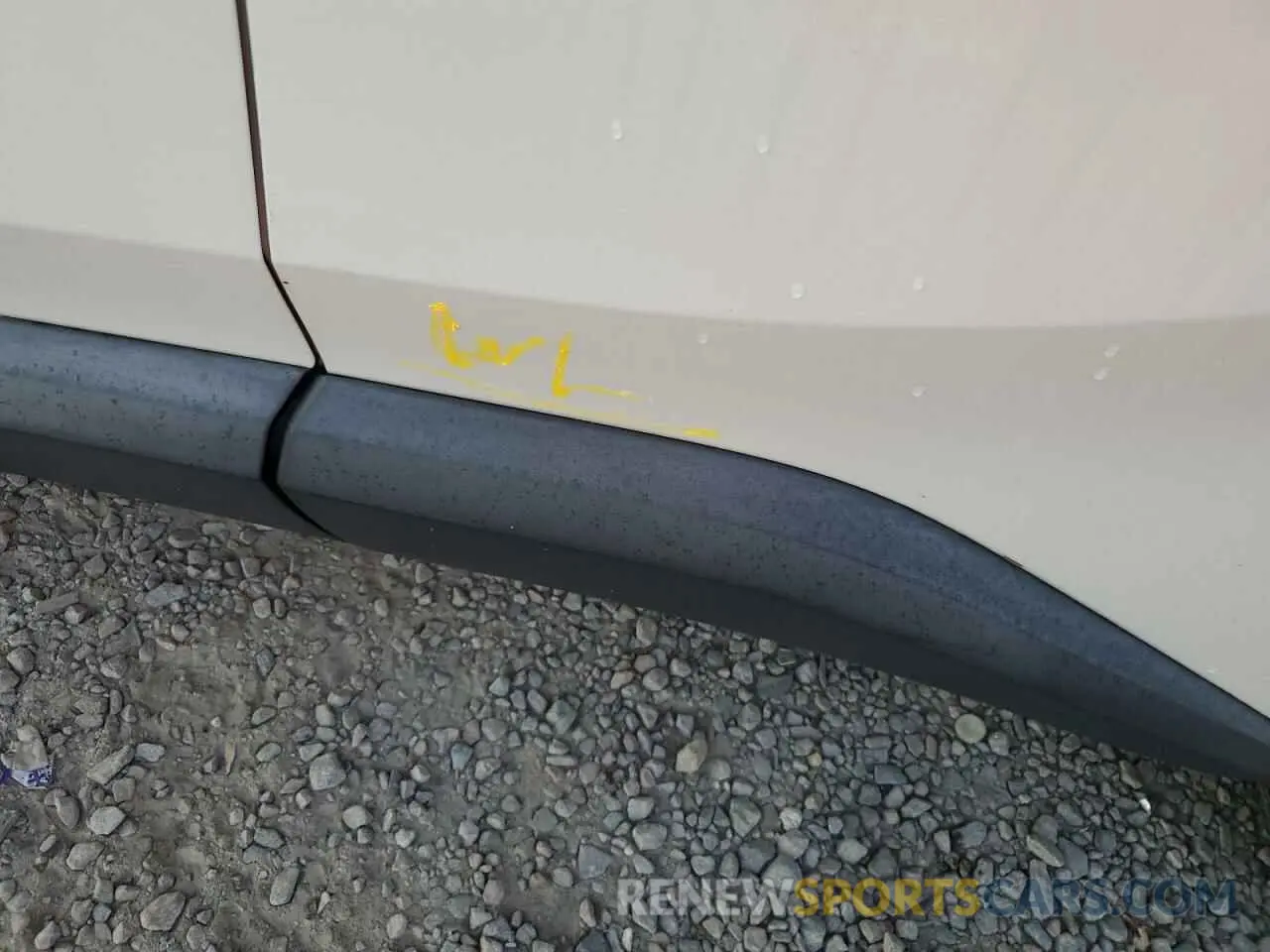 13 Photograph of a damaged car NMTKHMBX1KR078773 TOYOTA C-HR 2019