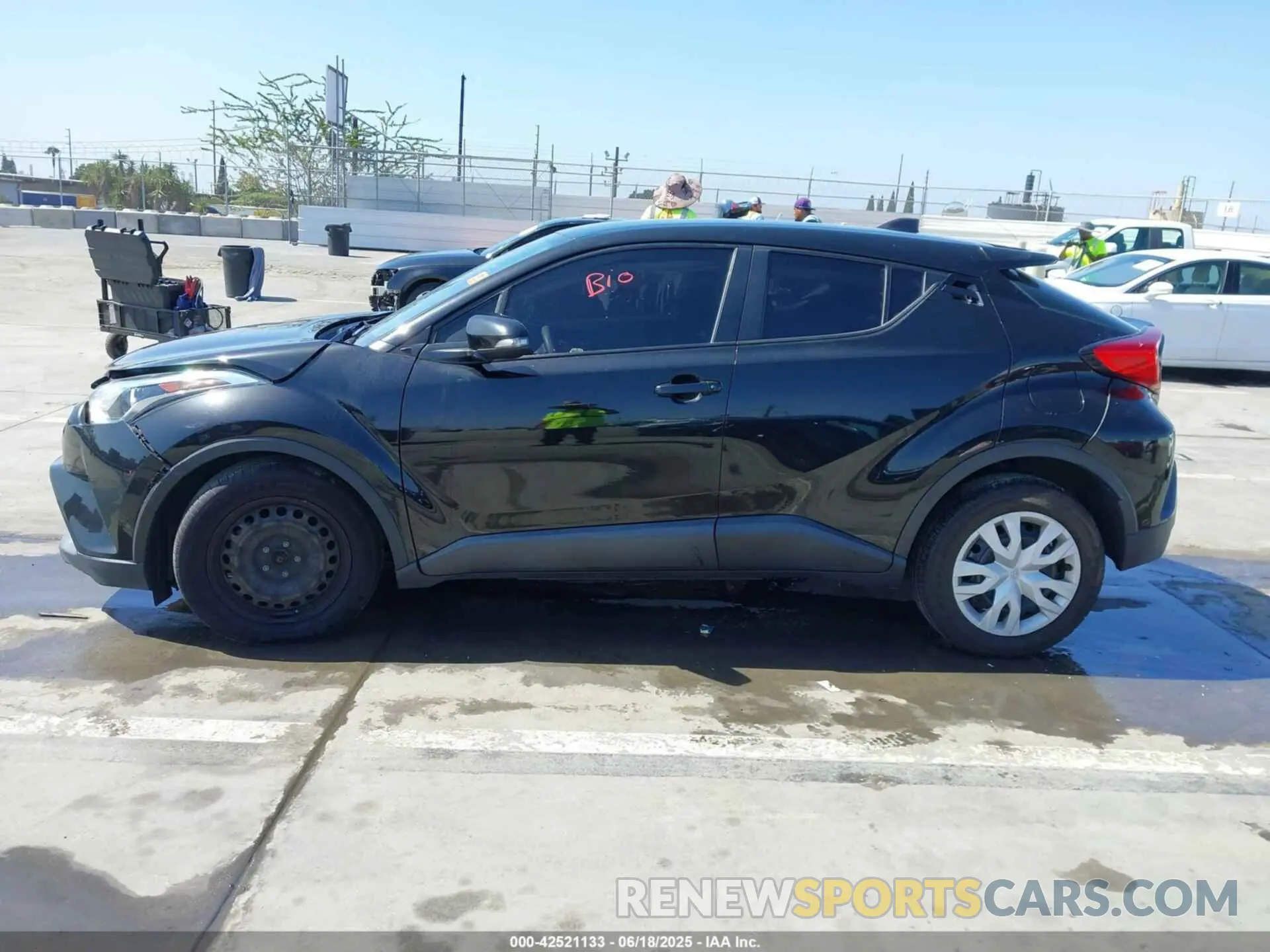 14 Photograph of a damaged car NMTKHMBX1KR084802 TOYOTA C-HR 2019