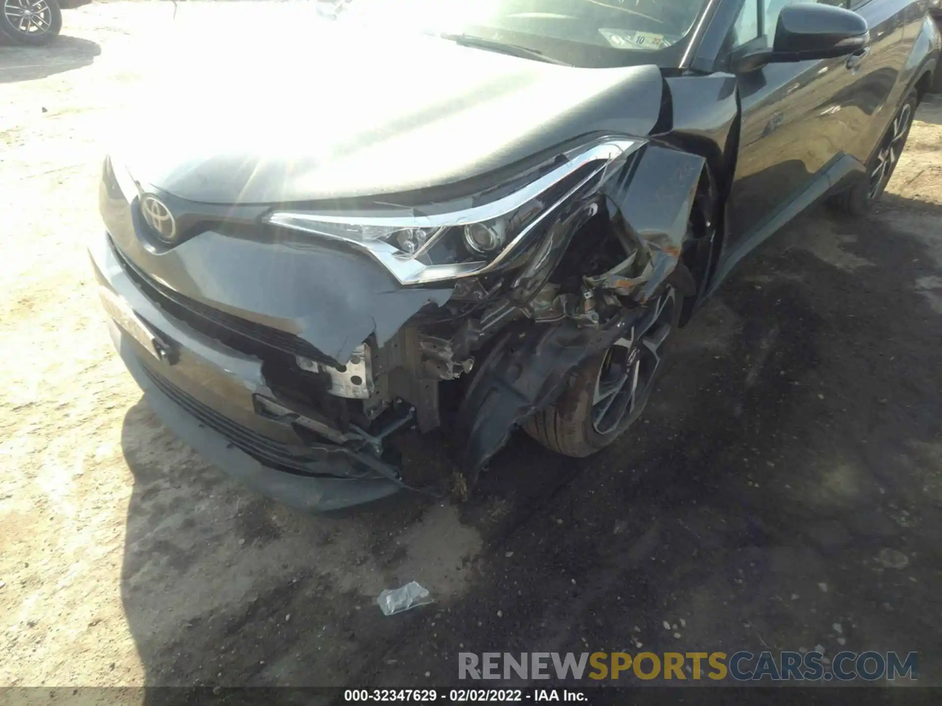 6 Photograph of a damaged car NMTKHMBX1KR086758 TOYOTA C-HR 2019