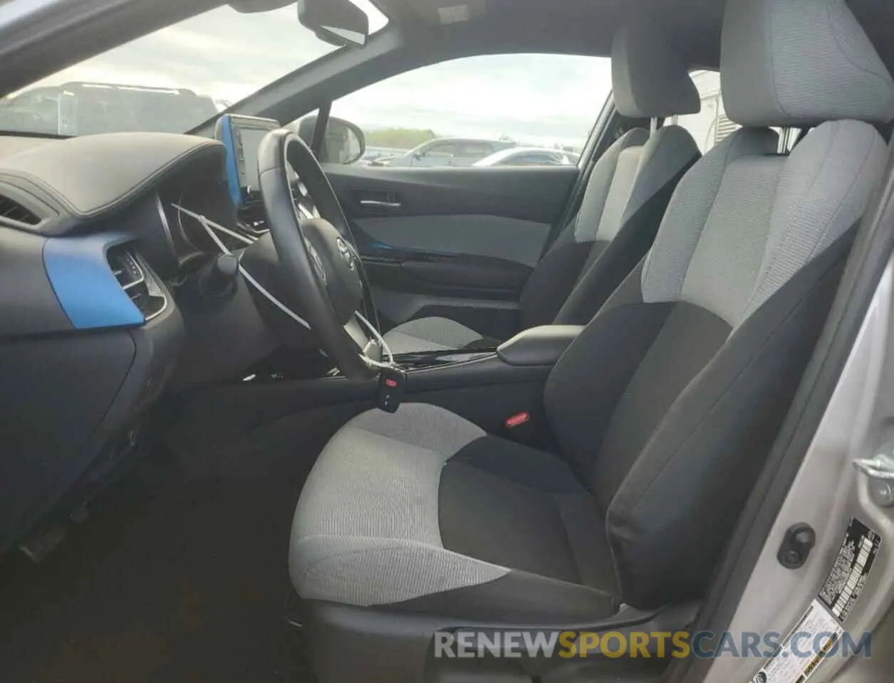7 Photograph of a damaged car NMTKHMBX1KR087246 TOYOTA C-HR 2019