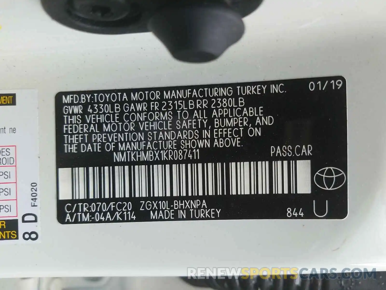 10 Photograph of a damaged car NMTKHMBX1KR087411 TOYOTA C-HR 2019