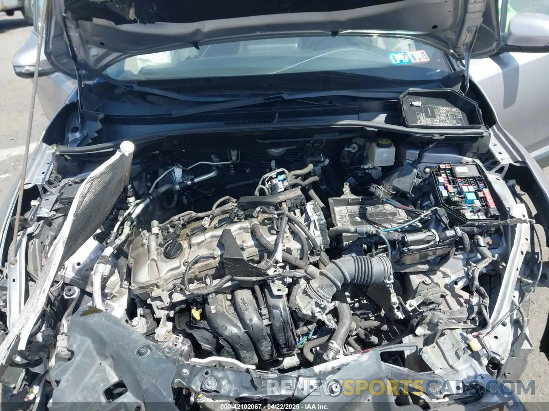 10 Photograph of a damaged car NMTKHMBX1KR090955 TOYOTA C-HR 2019