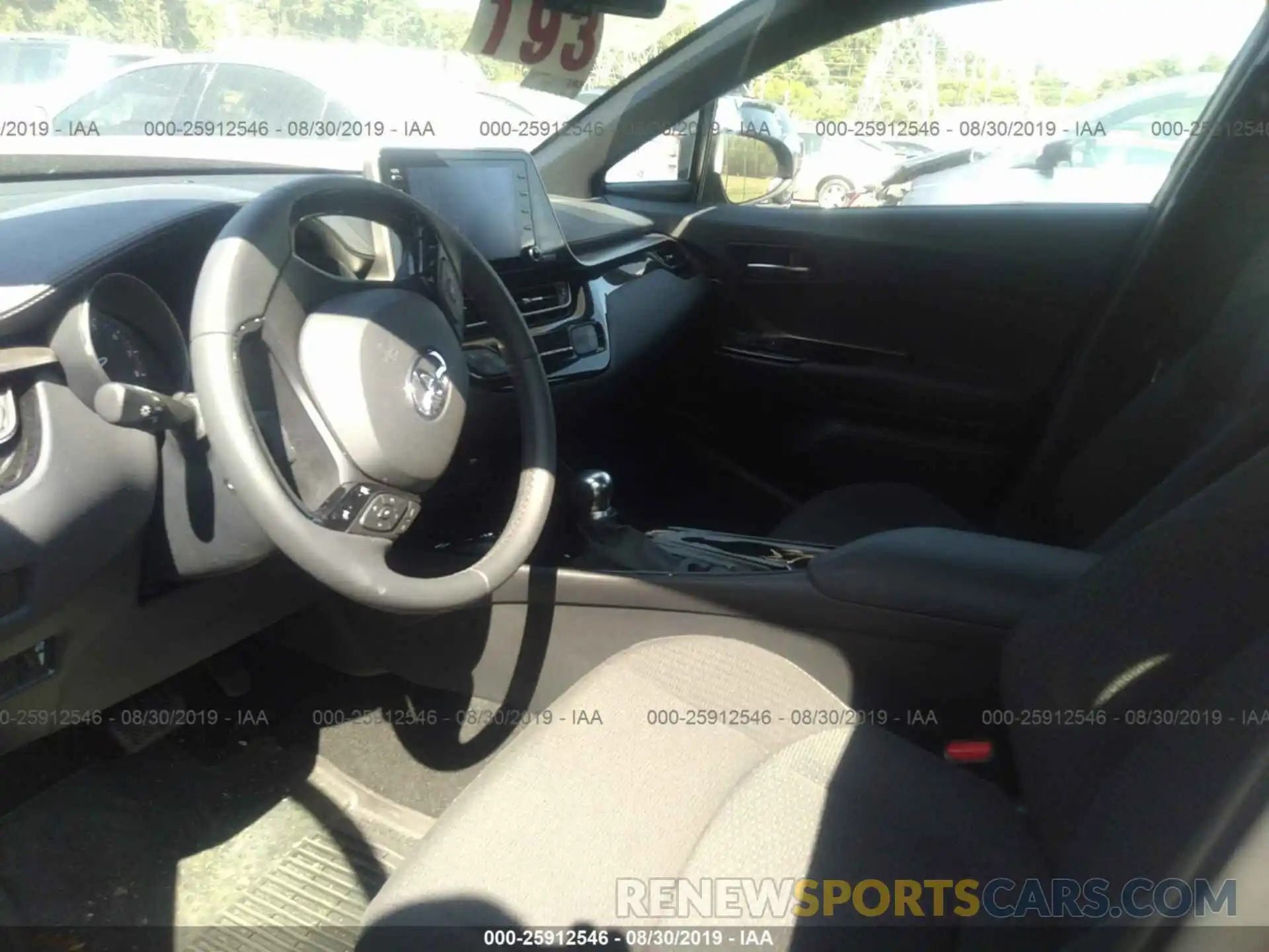 5 Photograph of a damaged car NMTKHMBX1KR093323 TOYOTA C-HR 2019