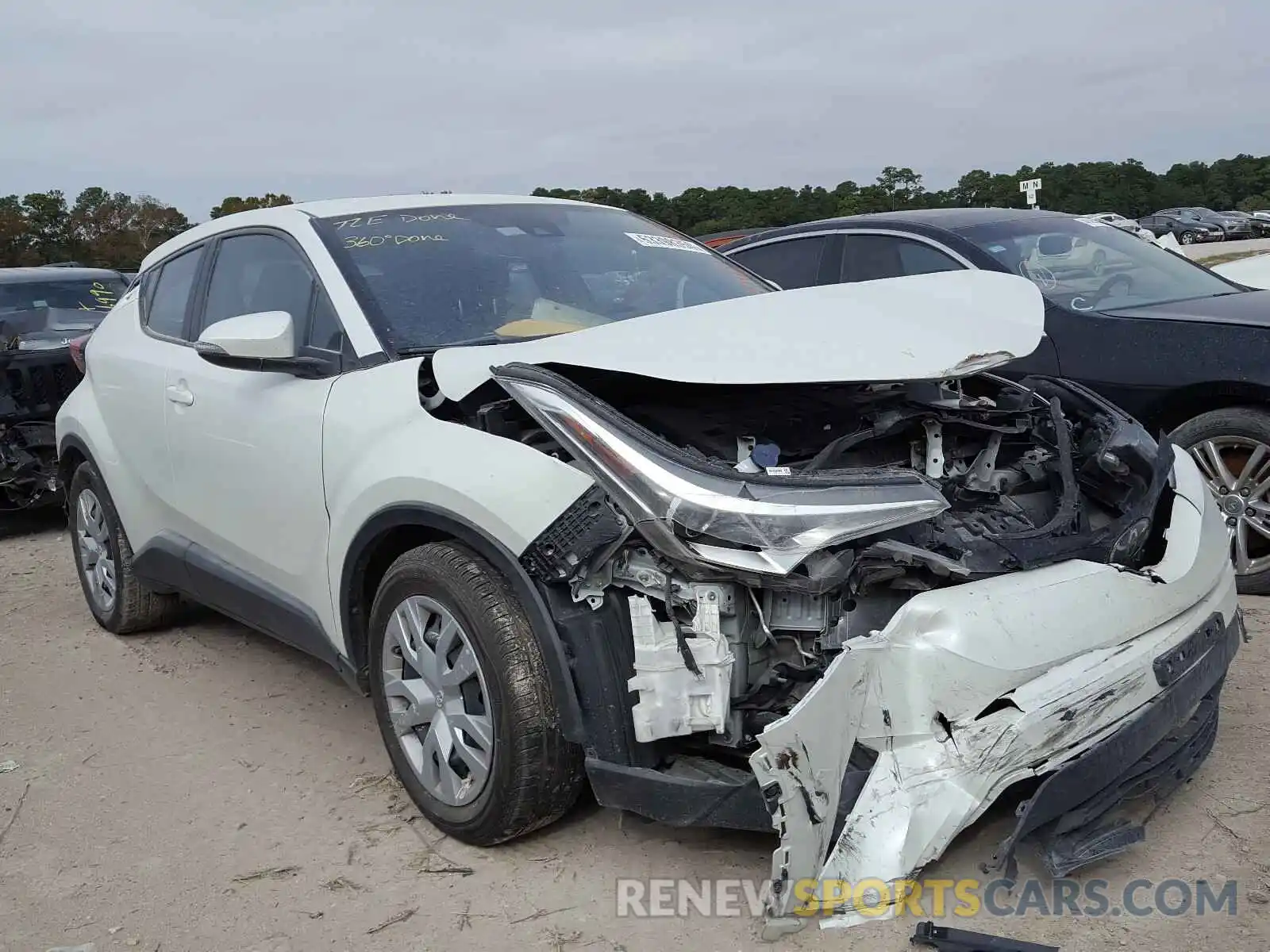 1 Photograph of a damaged car NMTKHMBX1KR095783 TOYOTA C-HR 2019