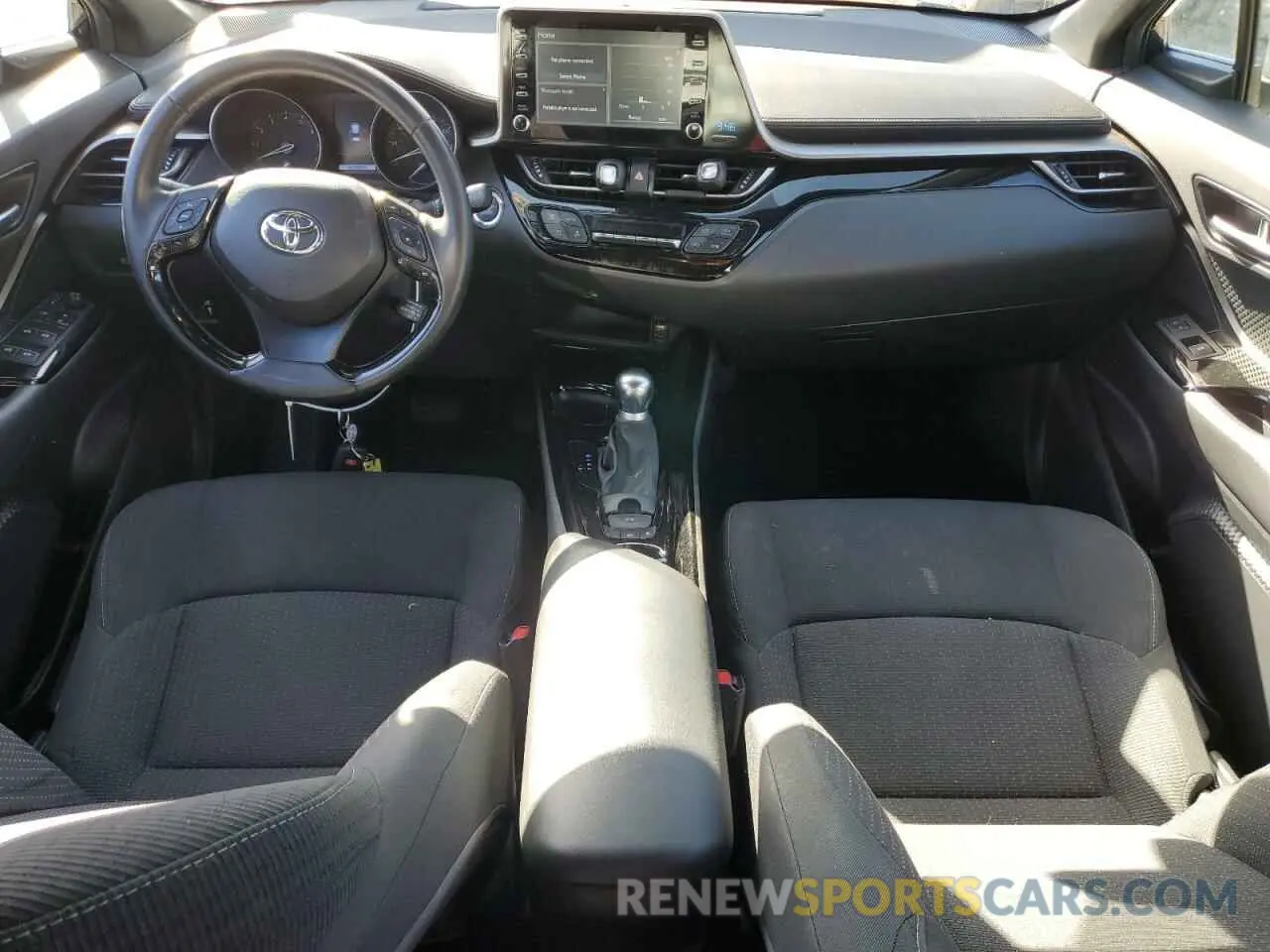 8 Photograph of a damaged car NMTKHMBX1KR100366 TOYOTA C-HR 2019