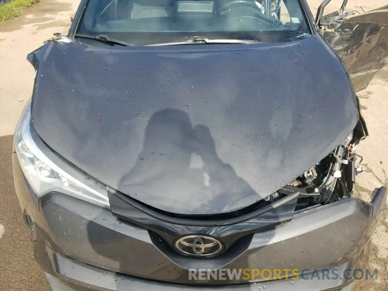 11 Photograph of a damaged car NMTKHMBX2KR065465 TOYOTA C-HR 2019