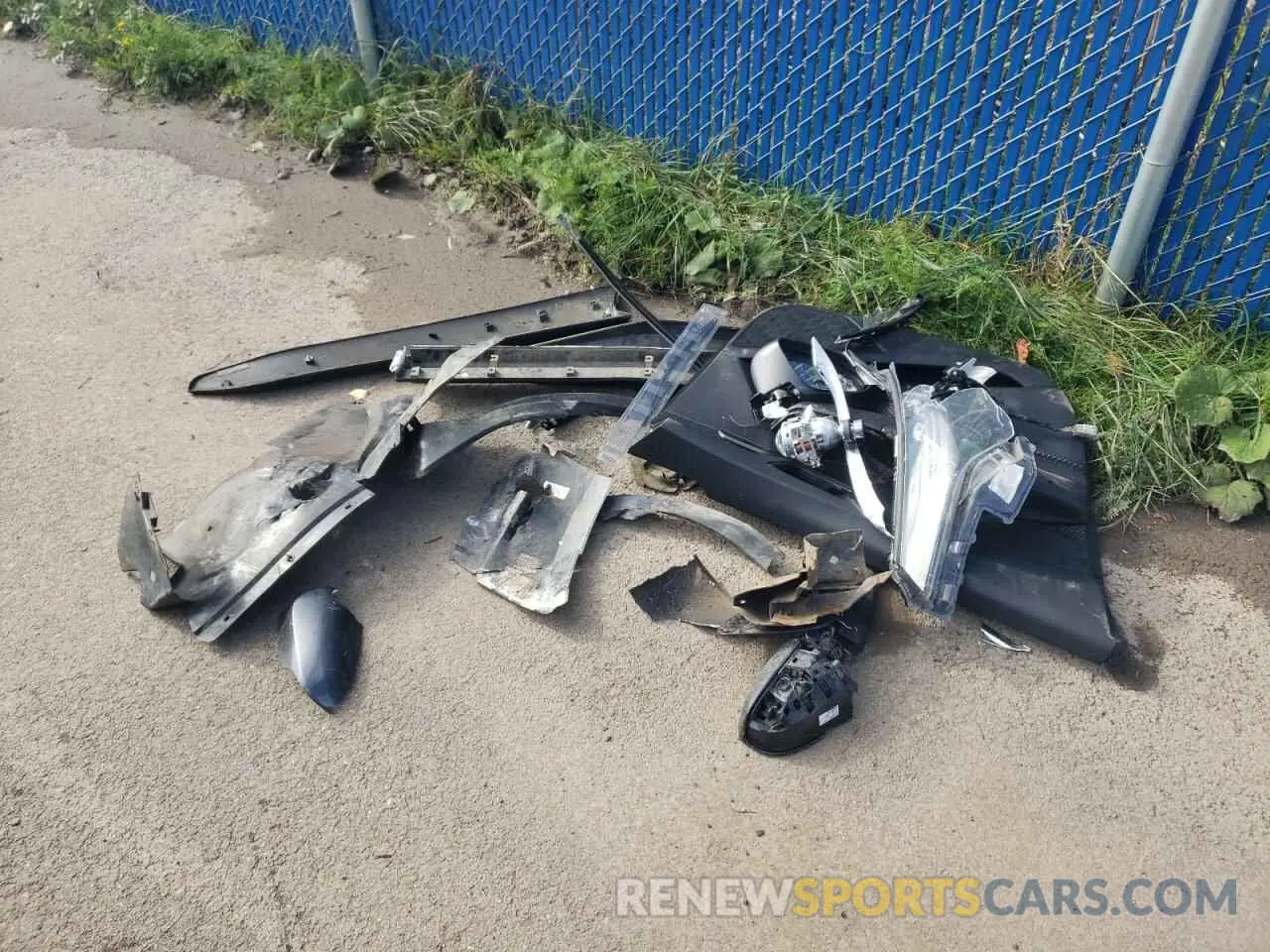 12 Photograph of a damaged car NMTKHMBX2KR065465 TOYOTA C-HR 2019