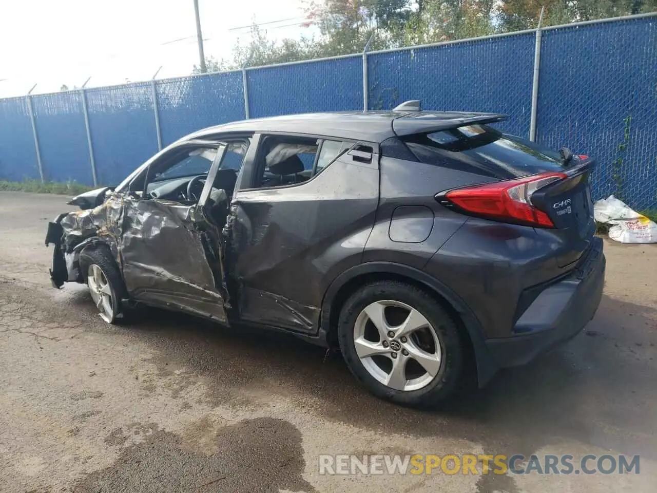 2 Photograph of a damaged car NMTKHMBX2KR065465 TOYOTA C-HR 2019
