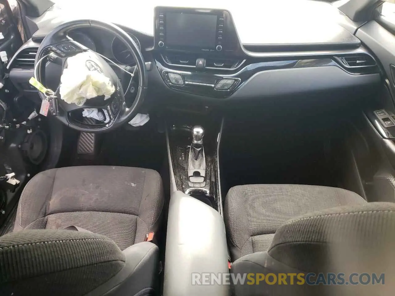 8 Photograph of a damaged car NMTKHMBX2KR065465 TOYOTA C-HR 2019