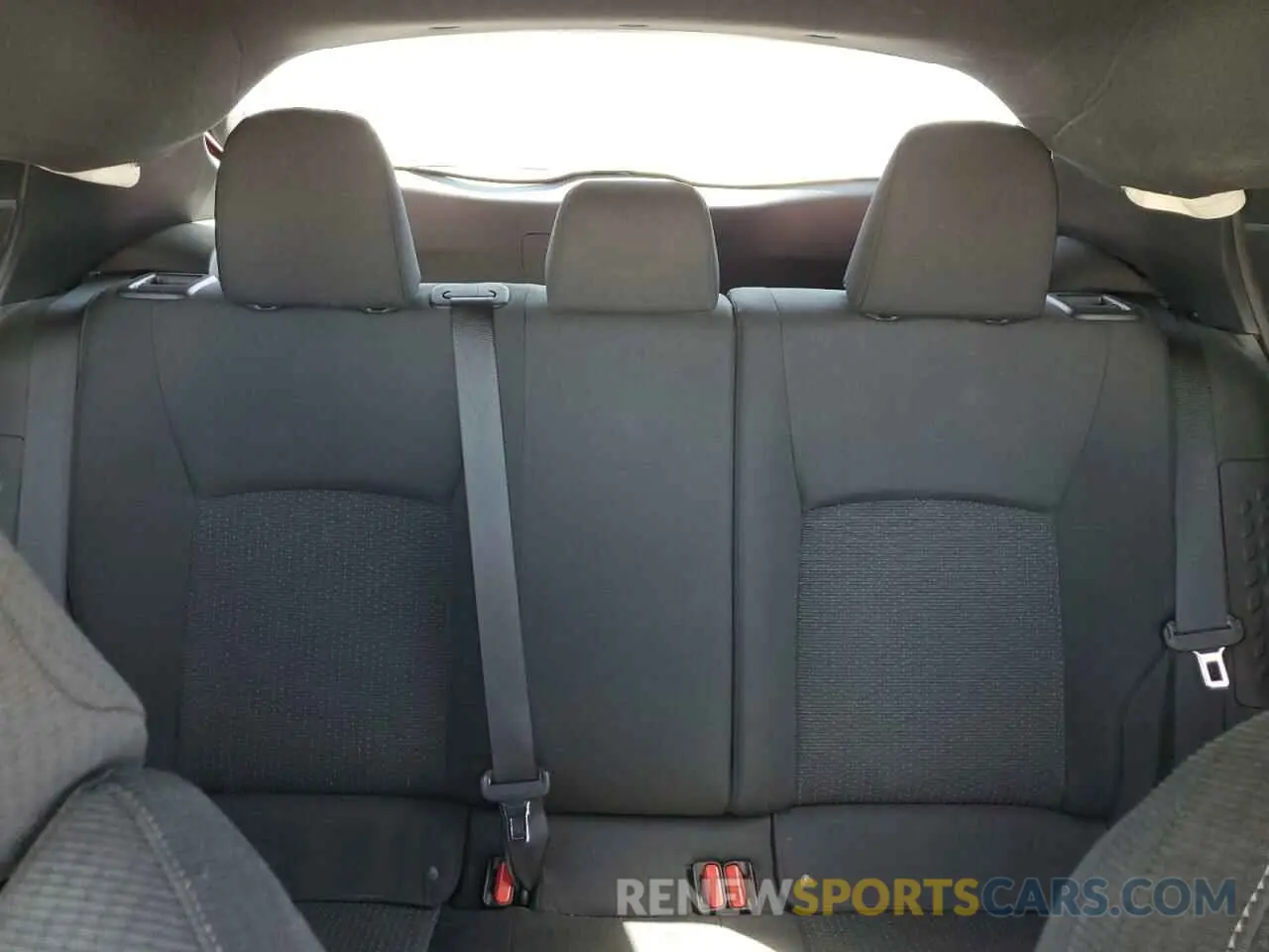10 Photograph of a damaged car NMTKHMBX2KR082945 TOYOTA C-HR 2019