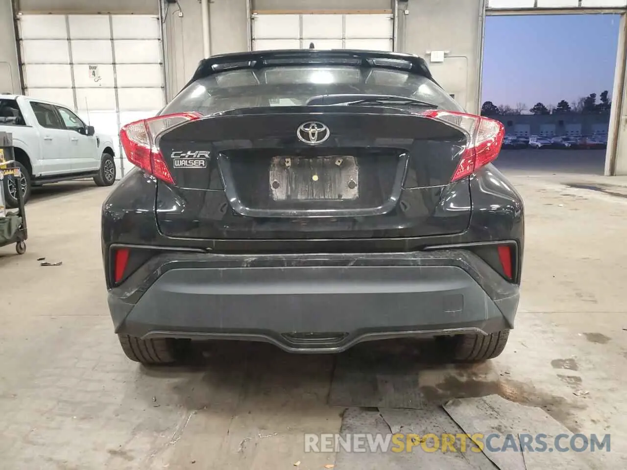 6 Photograph of a damaged car NMTKHMBX2KR083836 TOYOTA C-HR 2019