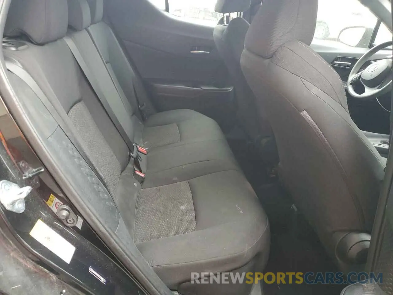11 Photograph of a damaged car NMTKHMBX2KR087773 TOYOTA C-HR 2019