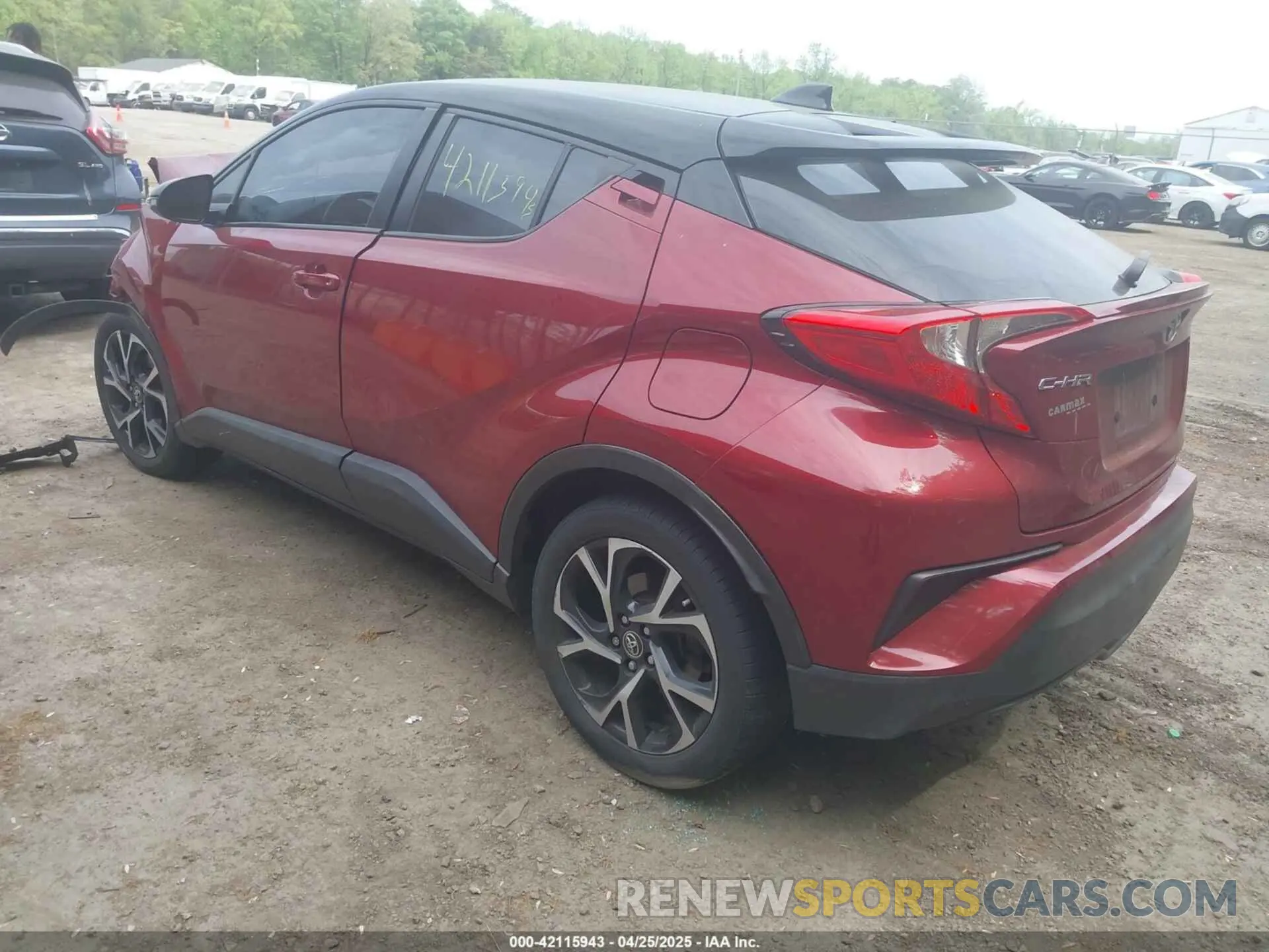 3 Photograph of a damaged car NMTKHMBX2KR090611 TOYOTA C-HR 2019