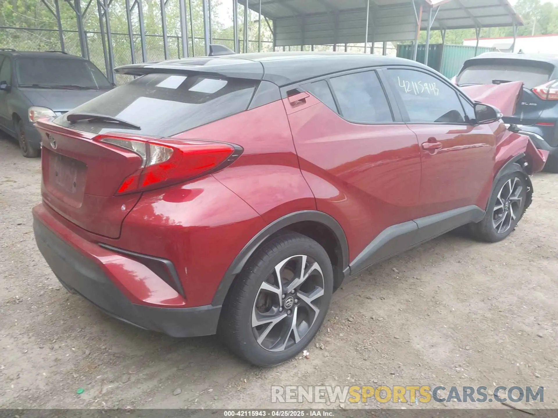 4 Photograph of a damaged car NMTKHMBX2KR090611 TOYOTA C-HR 2019
