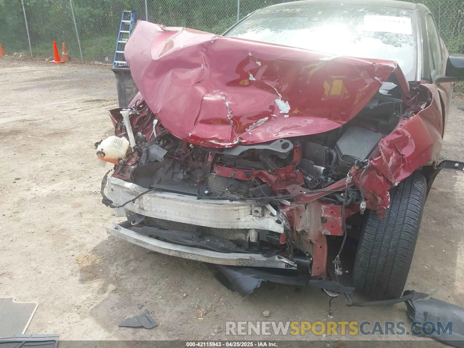 6 Photograph of a damaged car NMTKHMBX2KR090611 TOYOTA C-HR 2019