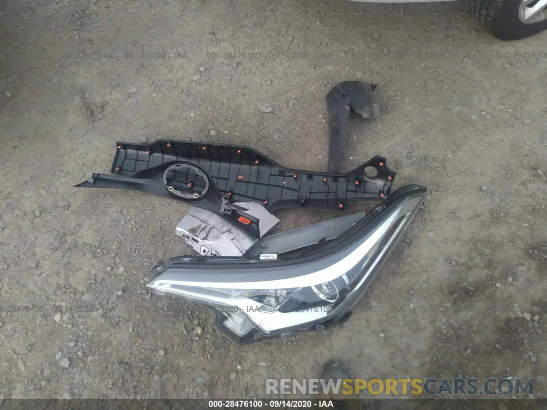 11 Photograph of a damaged car NMTKHMBX2KR091158 TOYOTA C-HR 2019