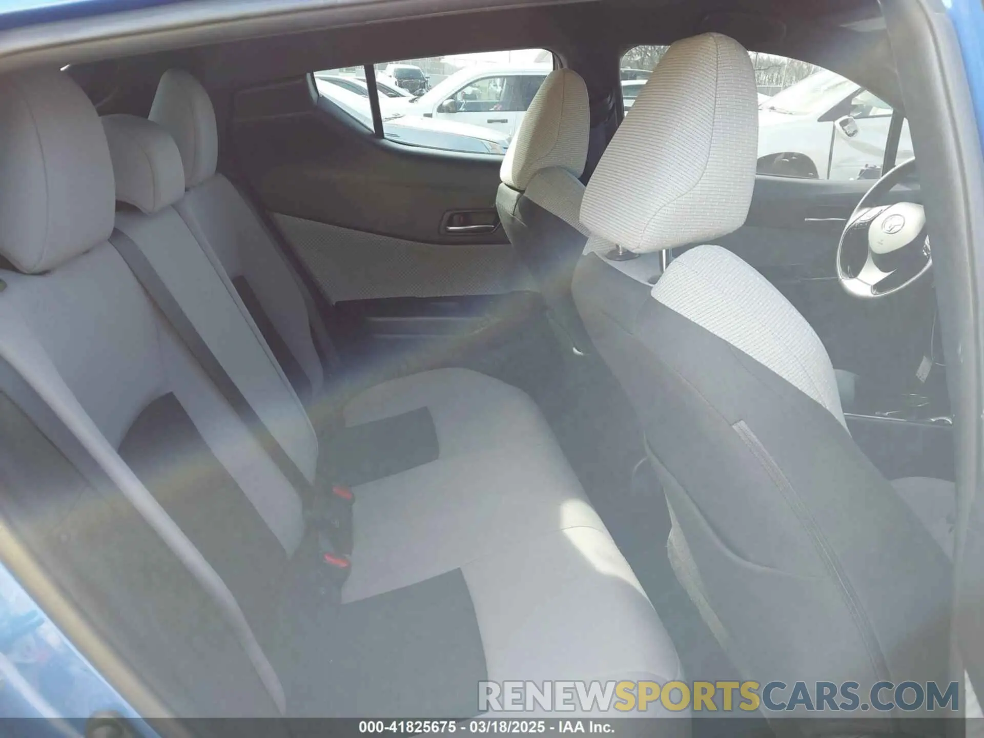 8 Photograph of a damaged car NMTKHMBX2KR091404 TOYOTA C-HR 2019