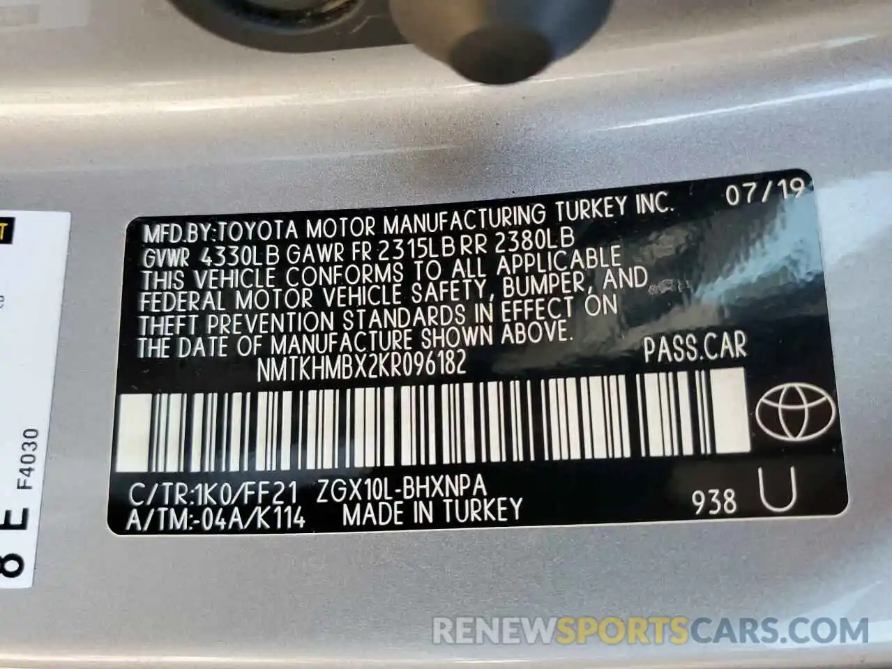 10 Photograph of a damaged car NMTKHMBX2KR096182 TOYOTA C-HR 2019