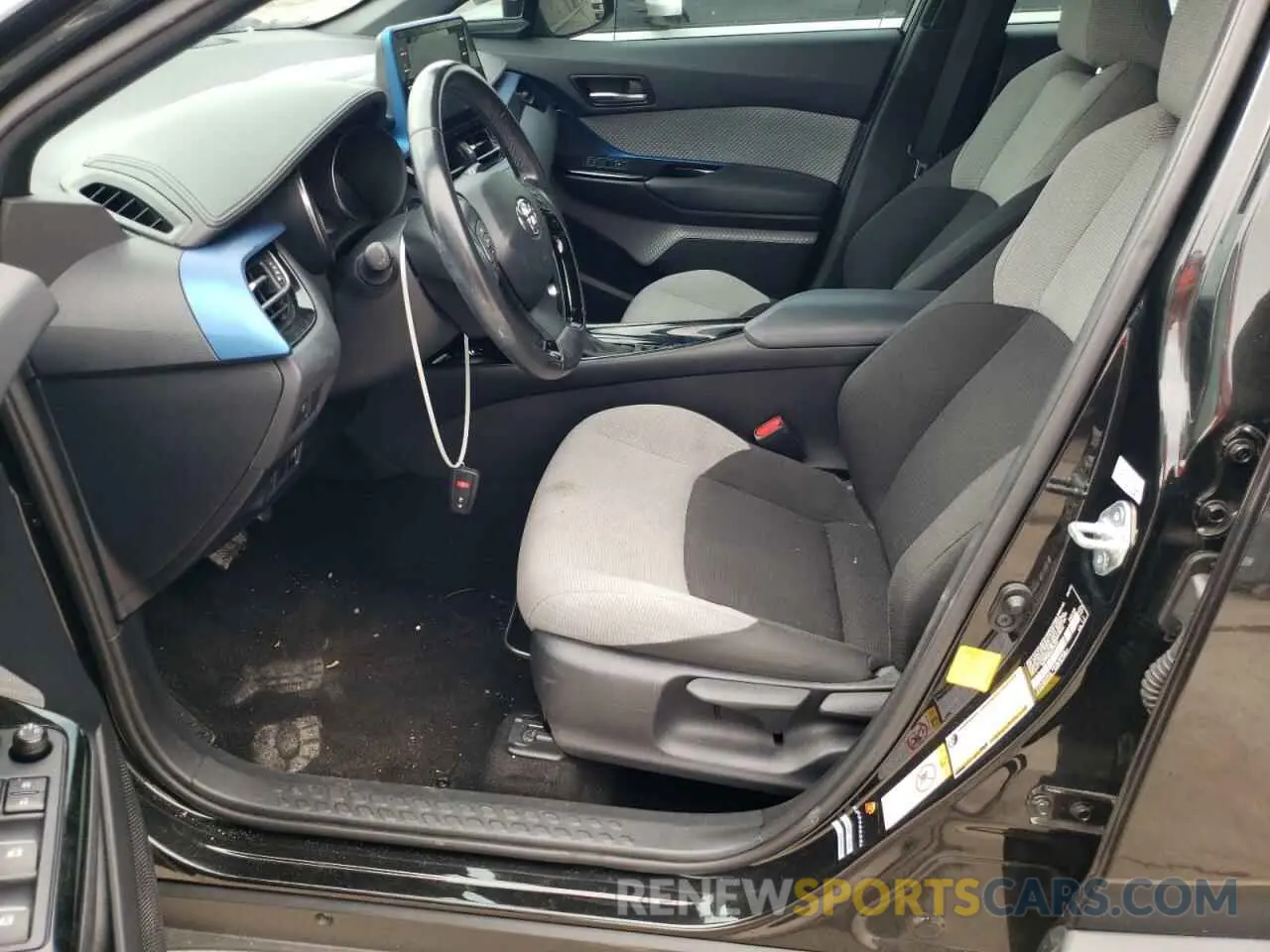 7 Photograph of a damaged car NMTKHMBX2KR101297 TOYOTA C-HR 2019