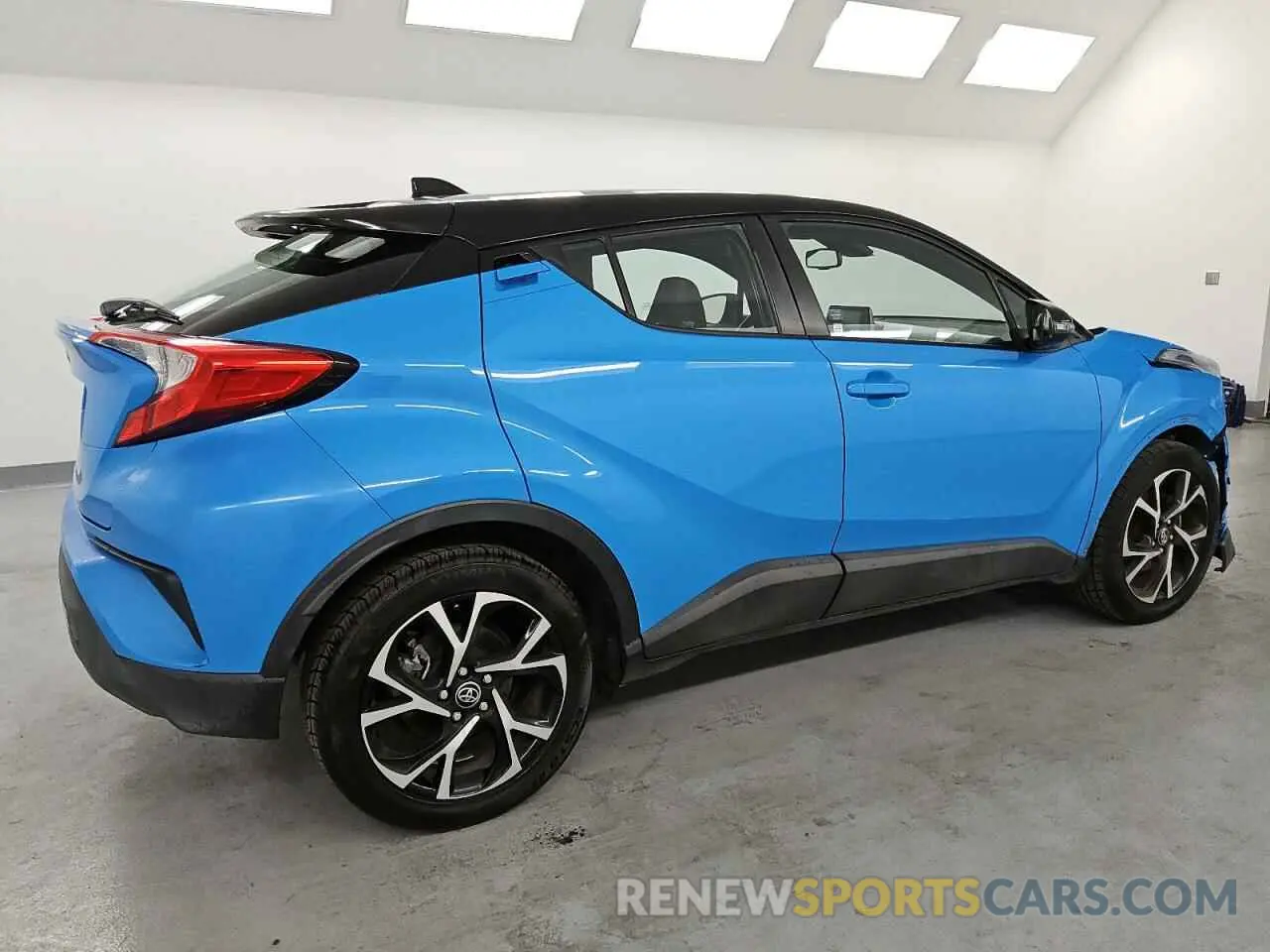 3 Photograph of a damaged car NMTKHMBX3KR072201 TOYOTA C-HR 2019