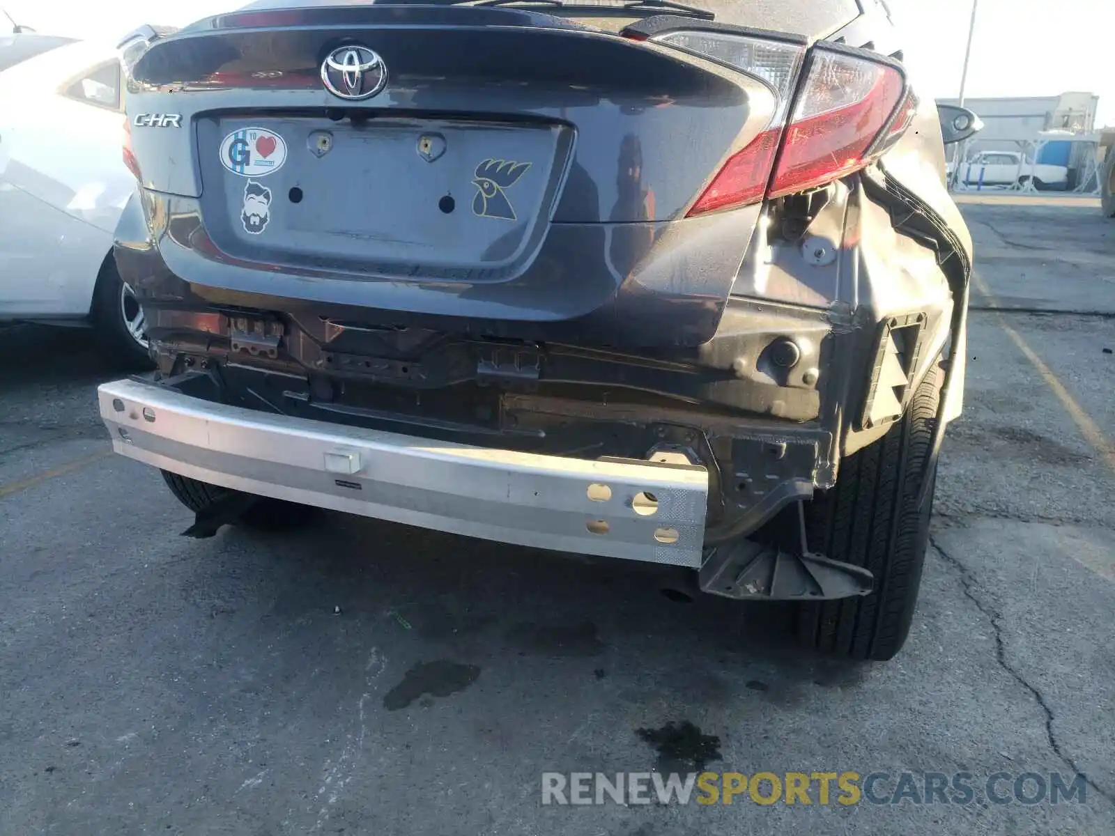 9 Photograph of a damaged car NMTKHMBX3KR088219 TOYOTA C-HR 2019