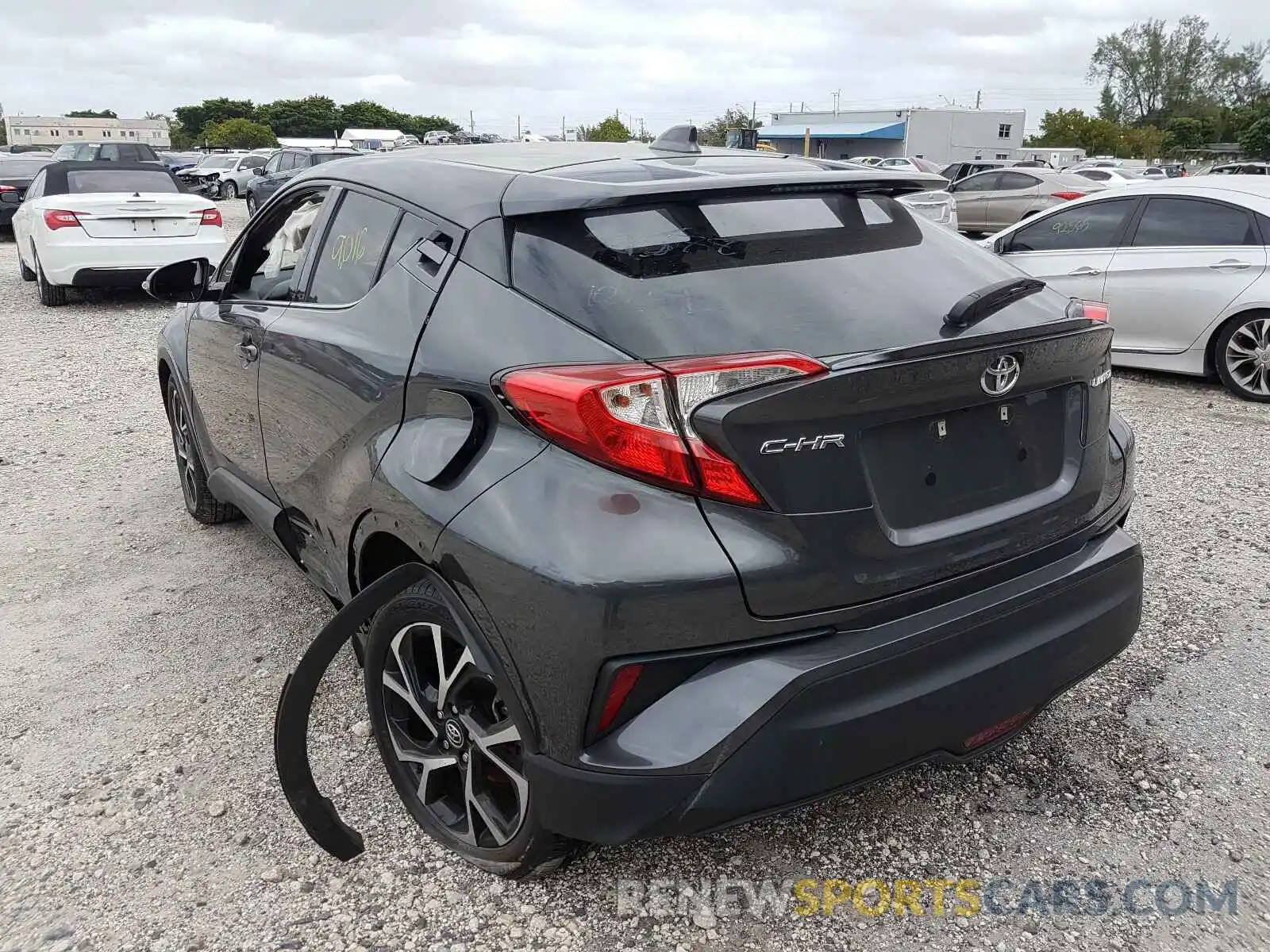 3 Photograph of a damaged car NMTKHMBX3KR089578 TOYOTA C-HR 2019