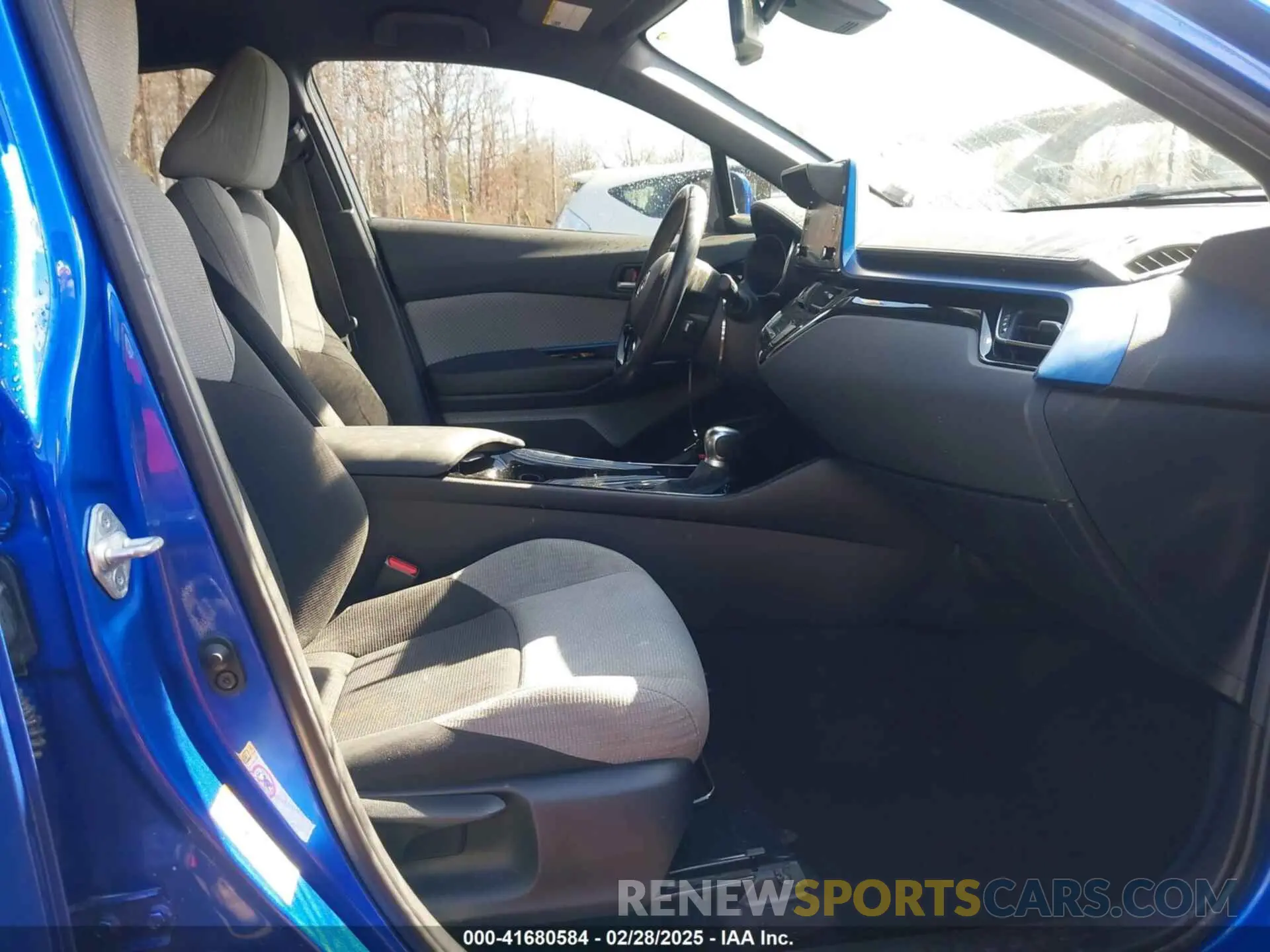 5 Photograph of a damaged car NMTKHMBX3KR094960 TOYOTA C-HR 2019