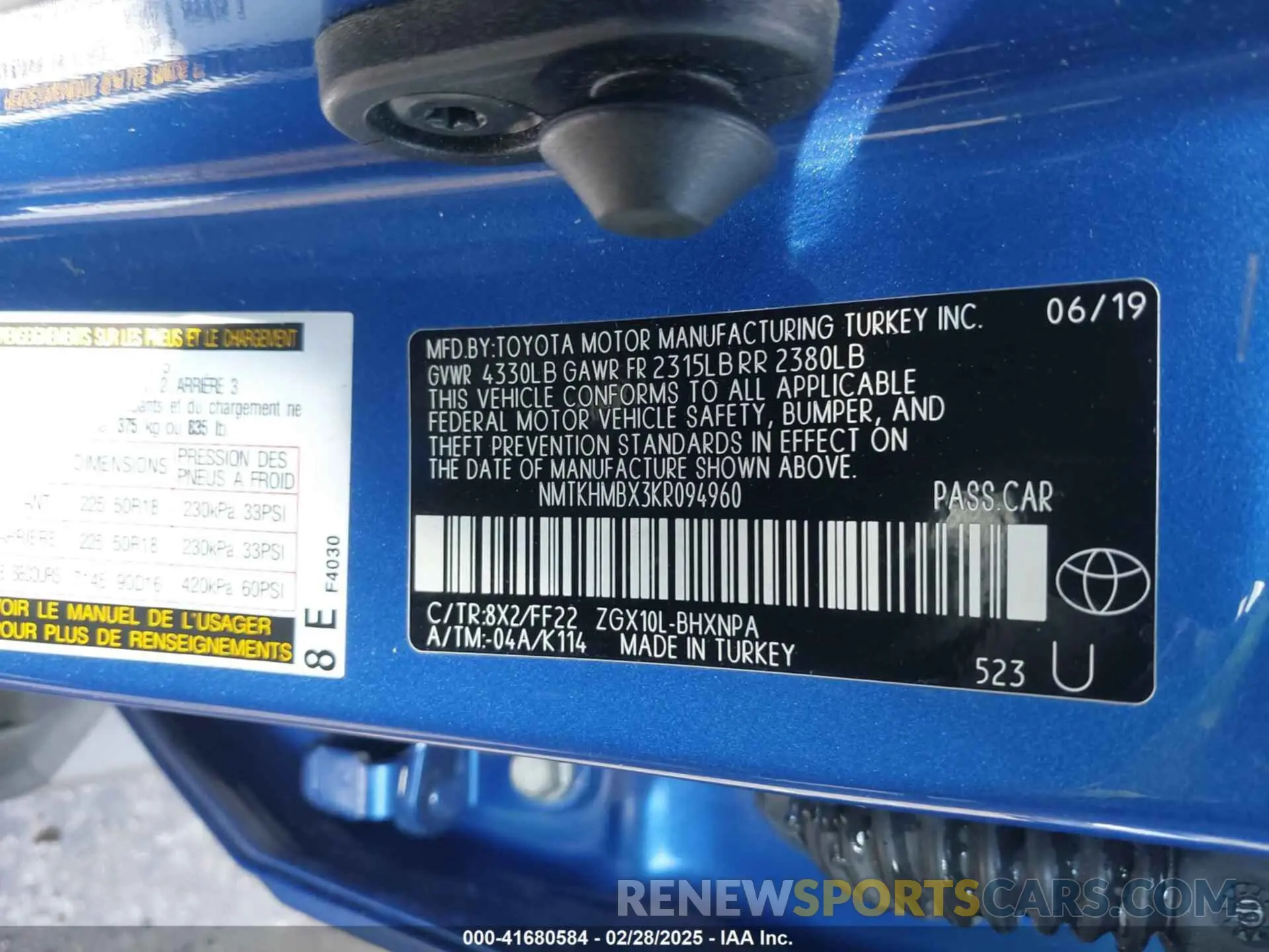 9 Photograph of a damaged car NMTKHMBX3KR094960 TOYOTA C-HR 2019