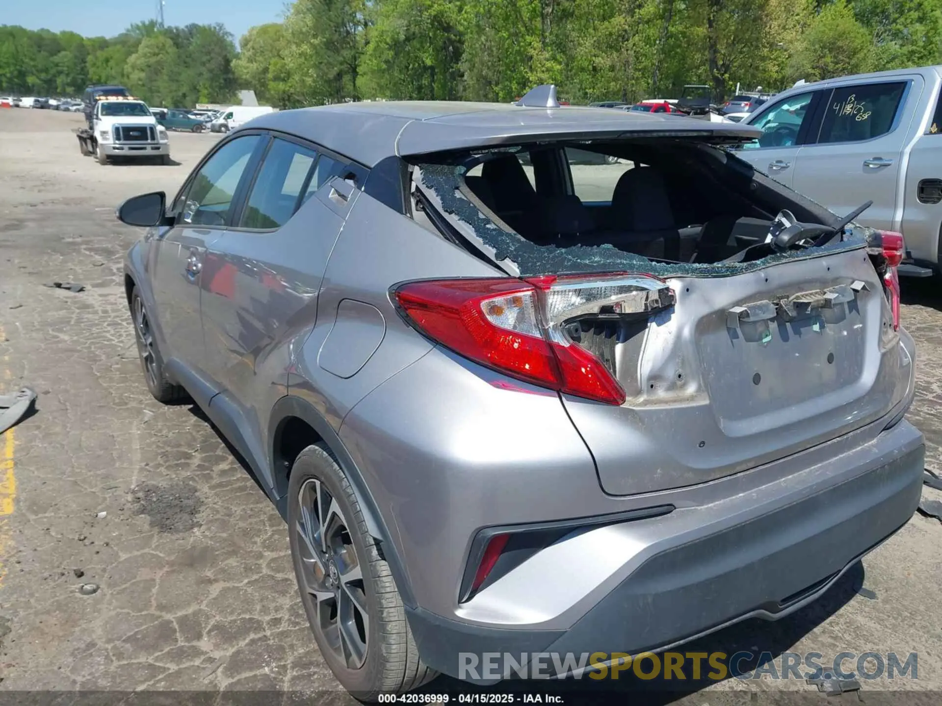3 Photograph of a damaged car NMTKHMBX3KR100868 TOYOTA C-HR 2019