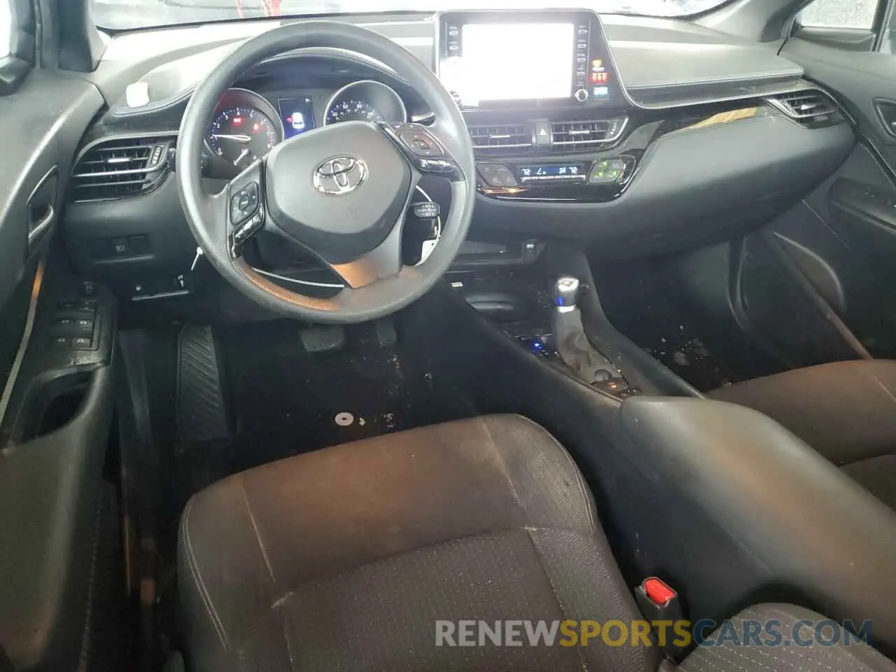 8 Photograph of a damaged car NMTKHMBX3KR101213 TOYOTA C-HR 2019
