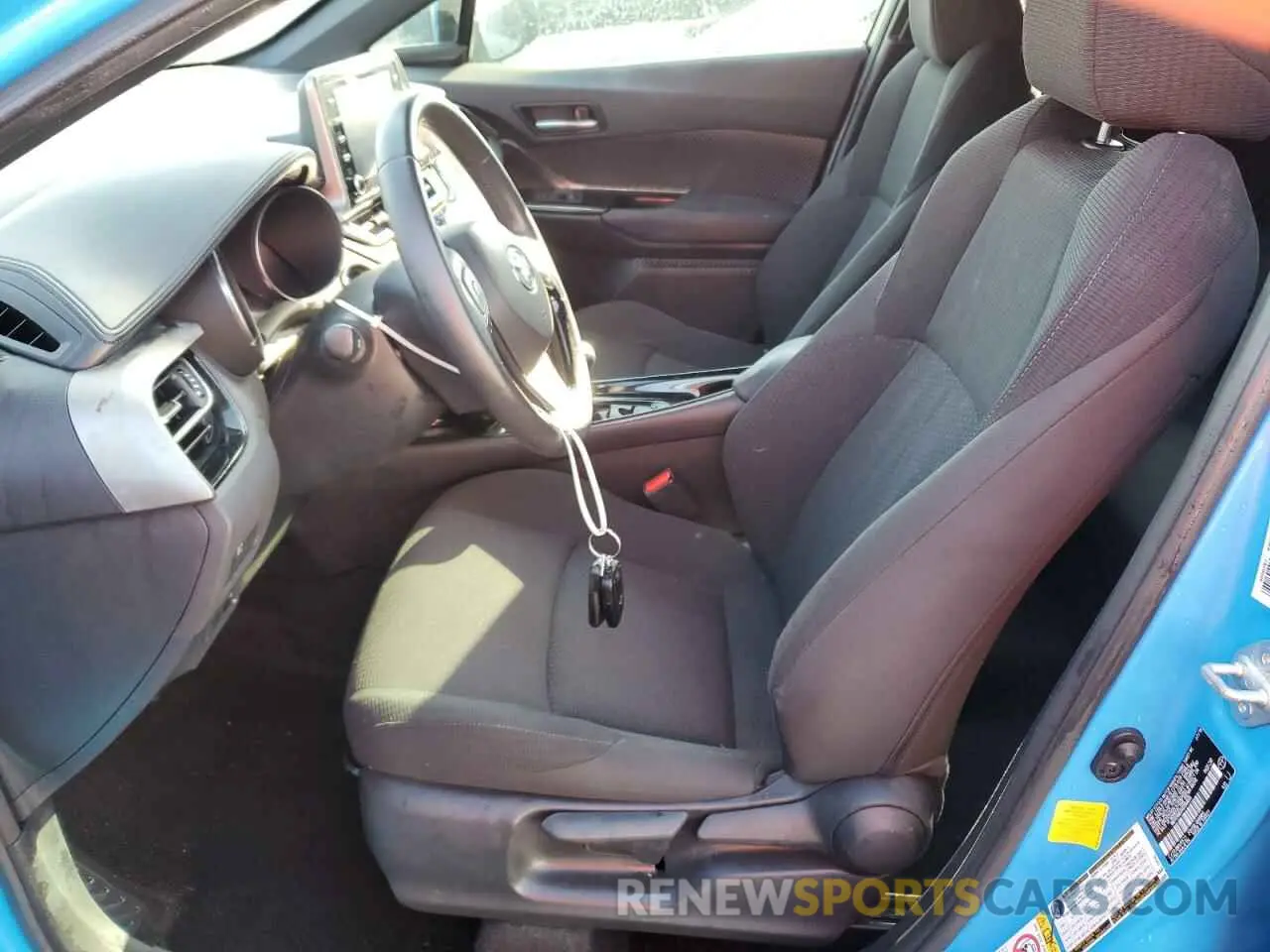 7 Photograph of a damaged car NMTKHMBX4KR068836 TOYOTA C-HR 2019