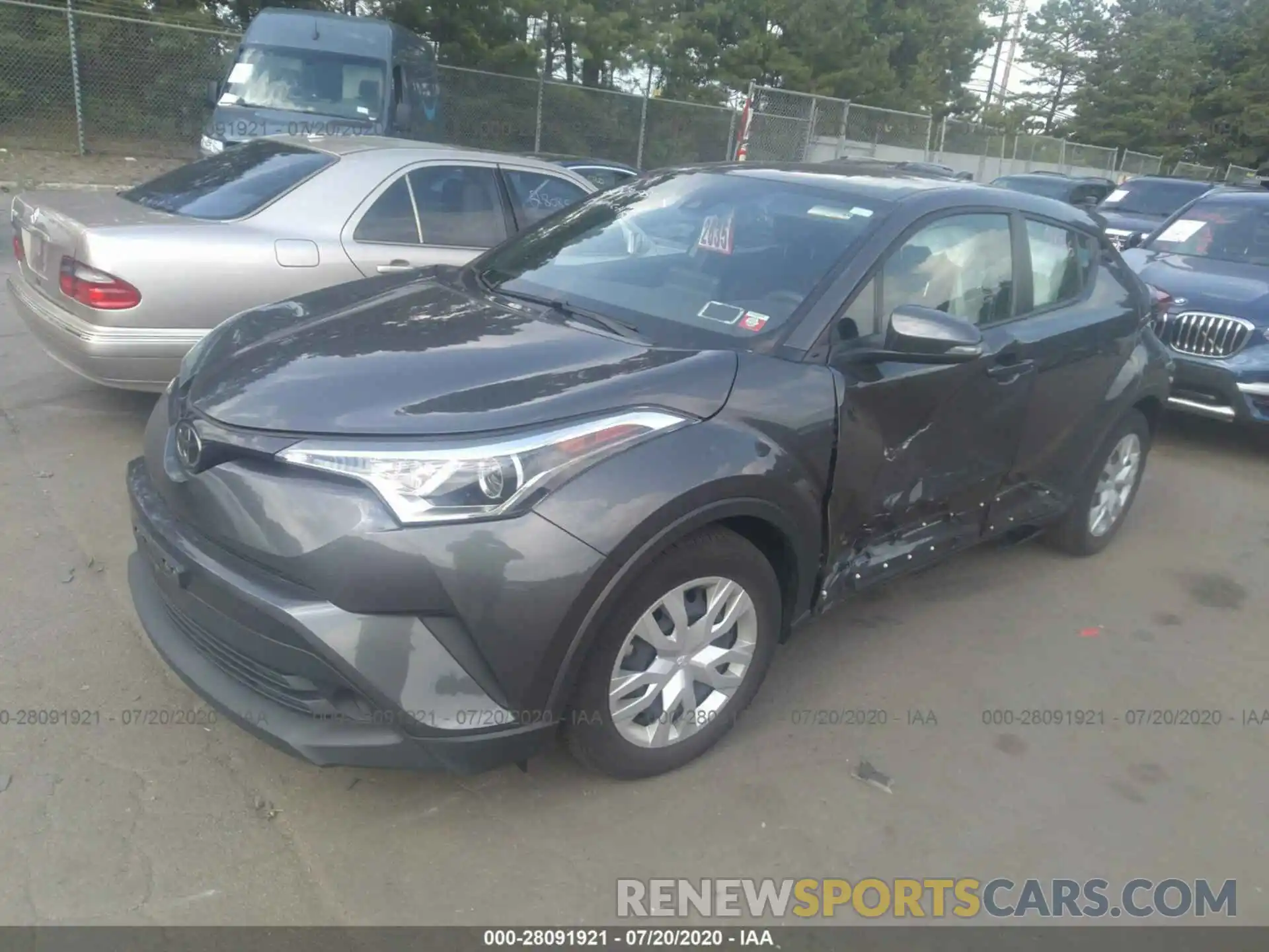 2 Photograph of a damaged car NMTKHMBX4KR068867 TOYOTA C-HR 2019