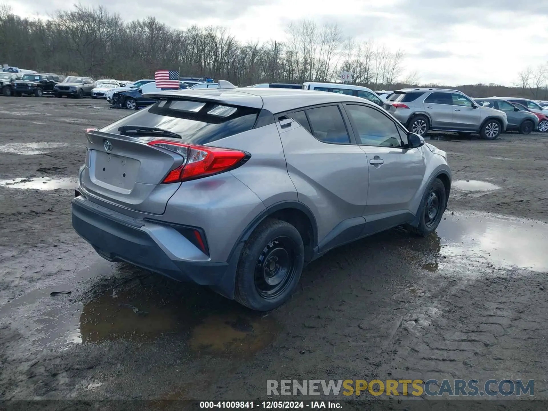 4 Photograph of a damaged car NMTKHMBX4KR072465 TOYOTA C-HR 2019
