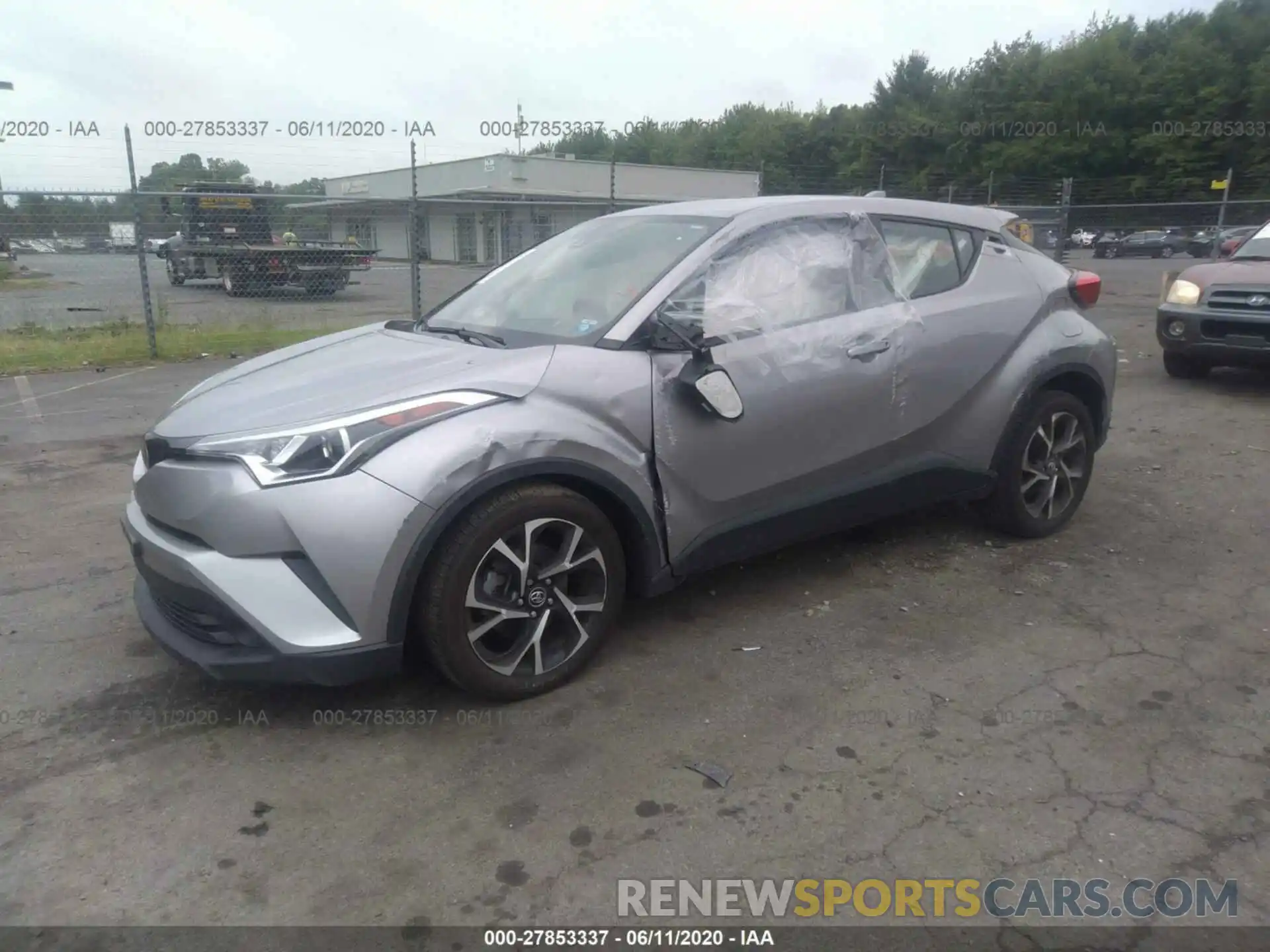 2 Photograph of a damaged car NMTKHMBX4KR077343 TOYOTA C-HR 2019