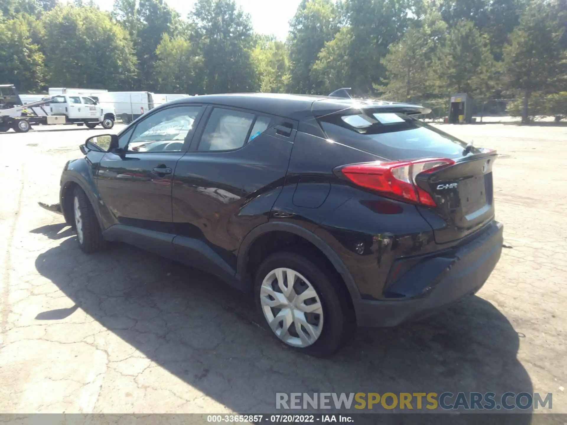 3 Photograph of a damaged car NMTKHMBX4KR079349 TOYOTA C-HR 2019