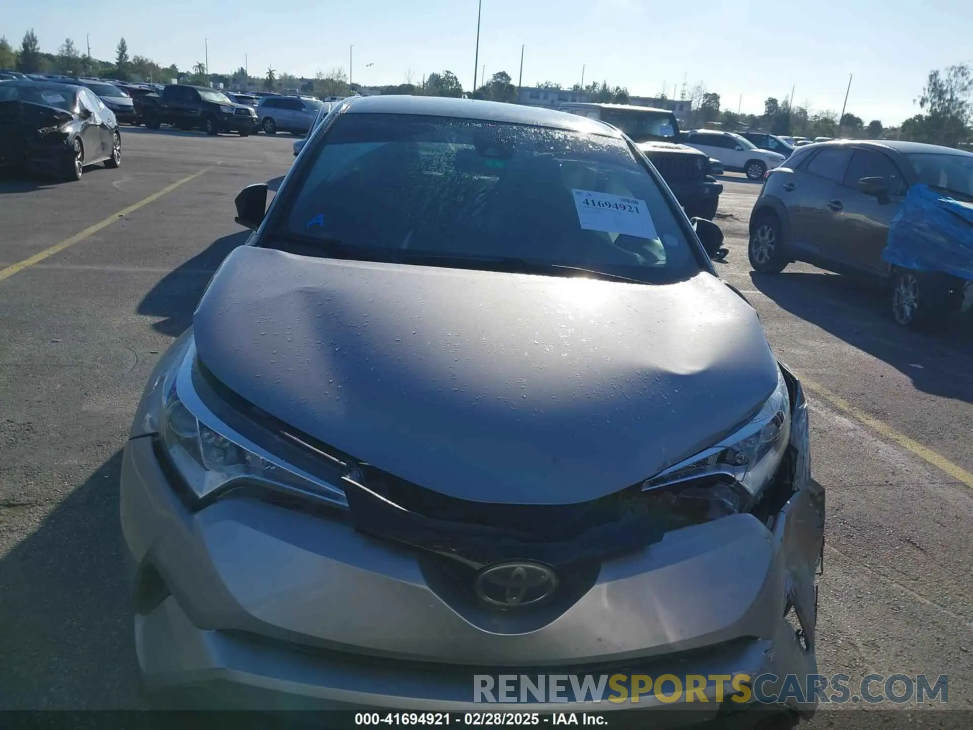 12 Photograph of a damaged car NMTKHMBX4KR082574 TOYOTA C-HR 2019