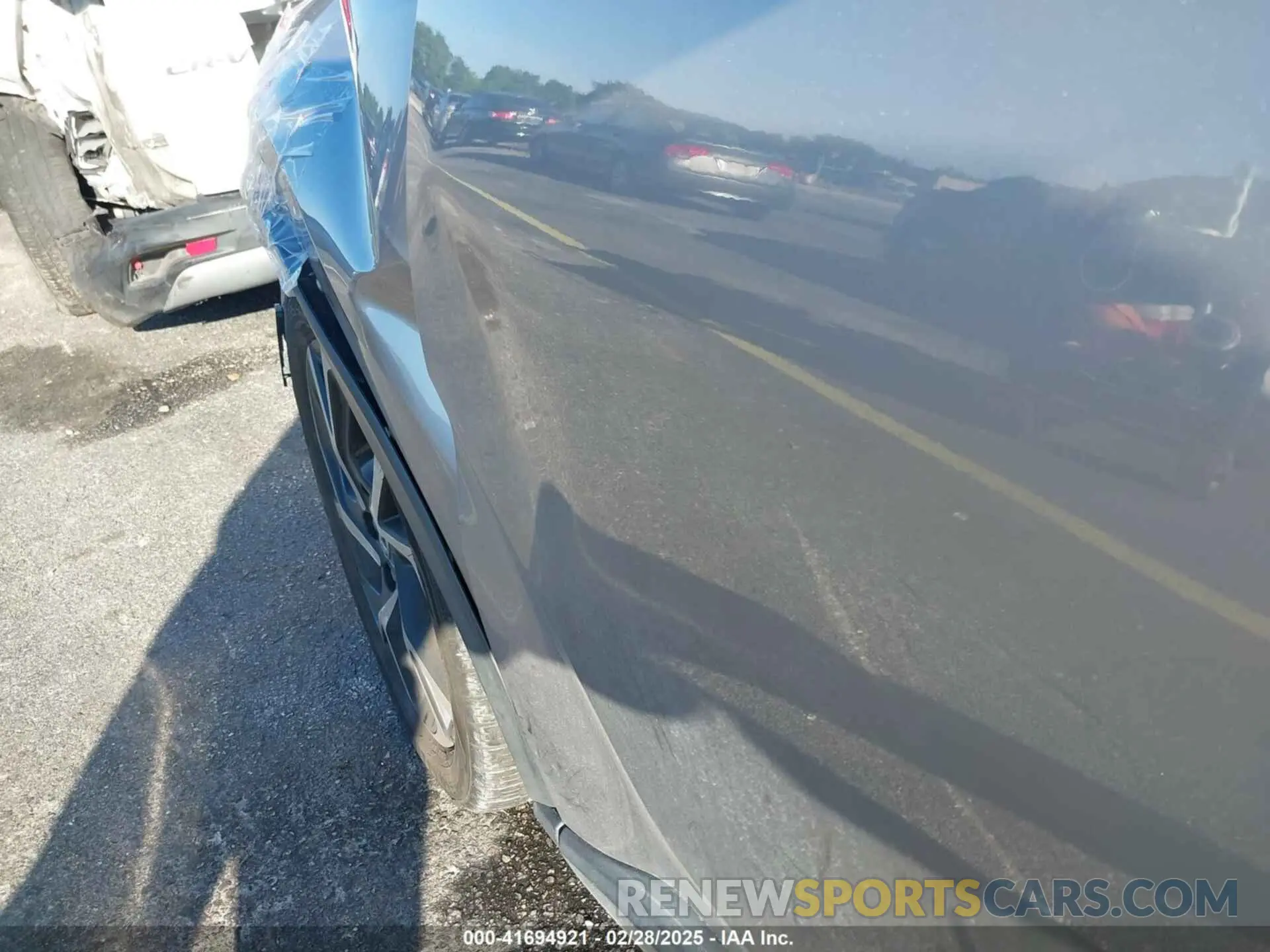 19 Photograph of a damaged car NMTKHMBX4KR082574 TOYOTA C-HR 2019