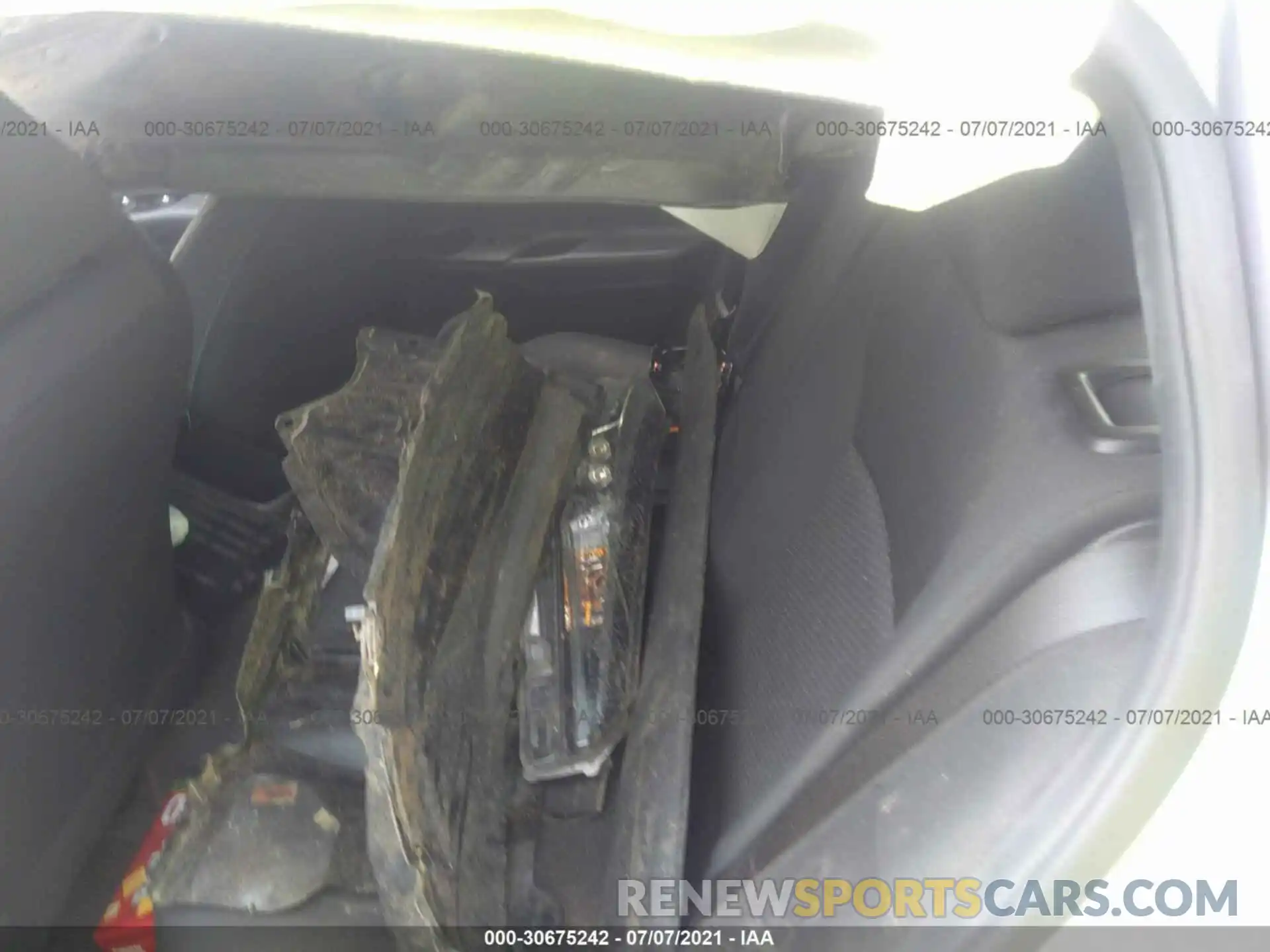 12 Photograph of a damaged car NMTKHMBX4KR085815 TOYOTA C-HR 2019