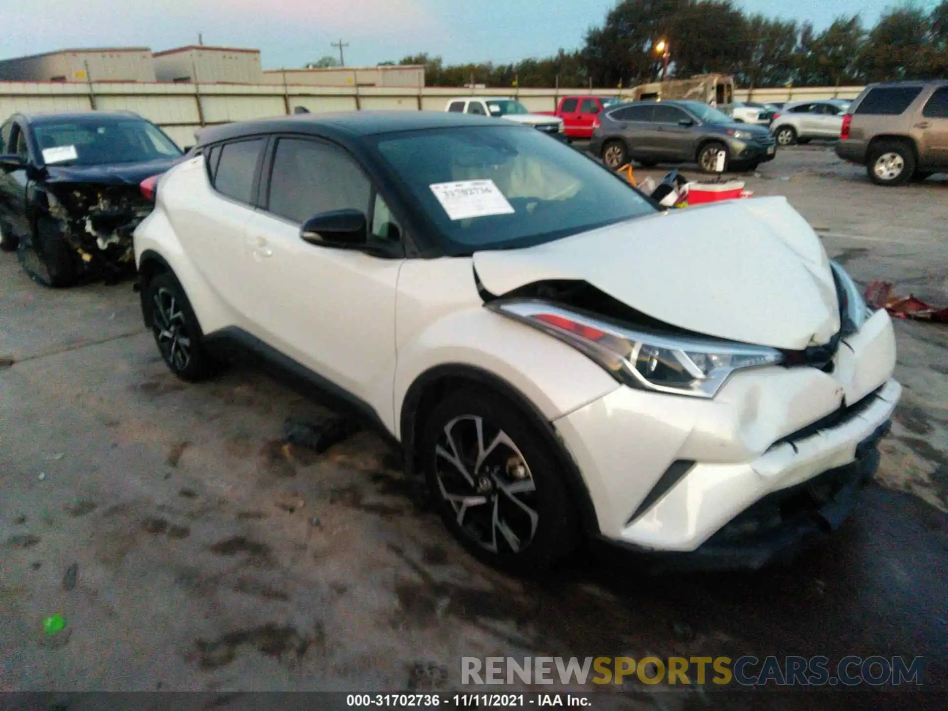 1 Photograph of a damaged car NMTKHMBX4KR086849 TOYOTA C-HR 2019