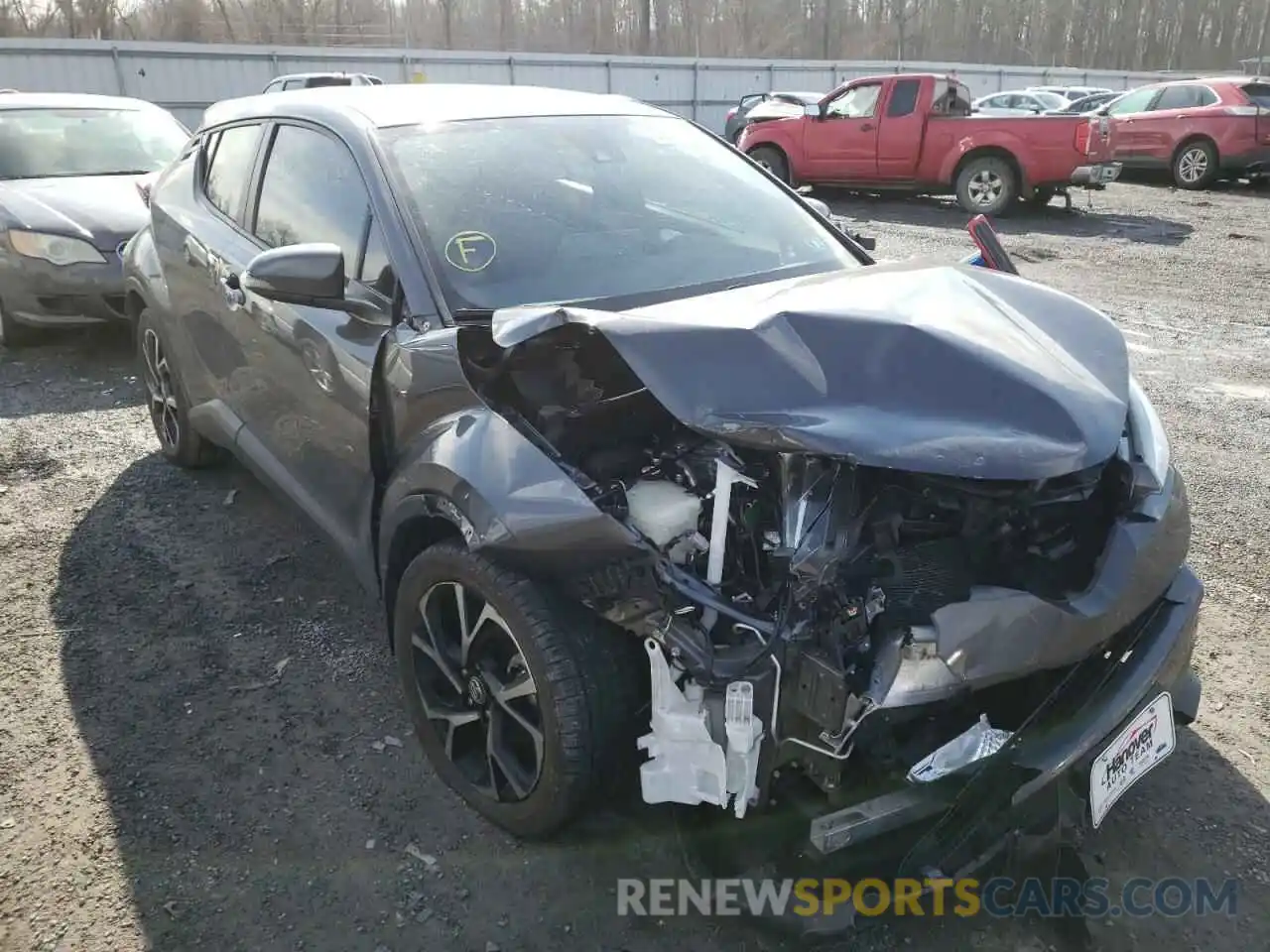 1 Photograph of a damaged car NMTKHMBX4KR088391 TOYOTA C-HR 2019