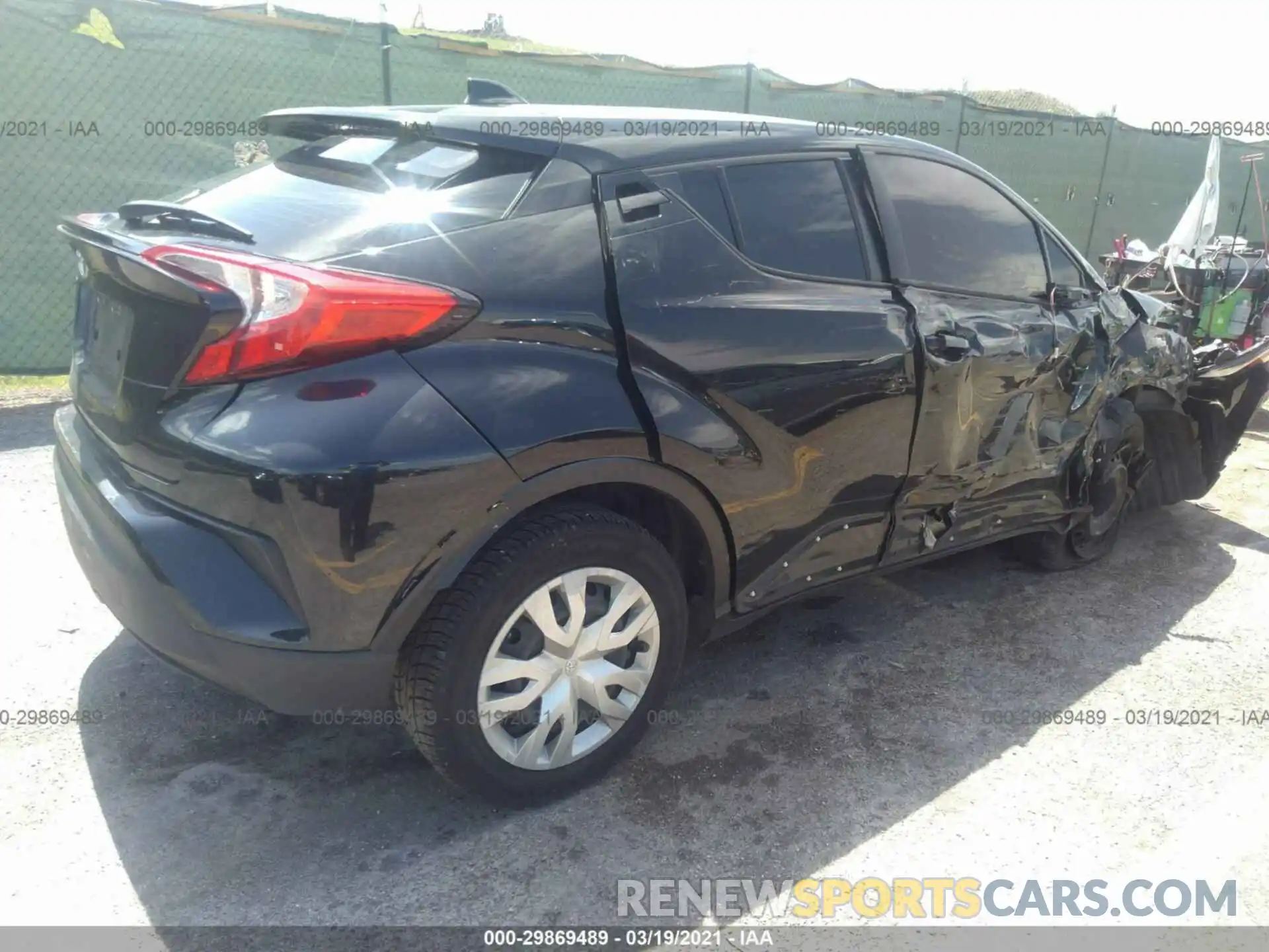 4 Photograph of a damaged car NMTKHMBX4KR088665 TOYOTA C-HR 2019