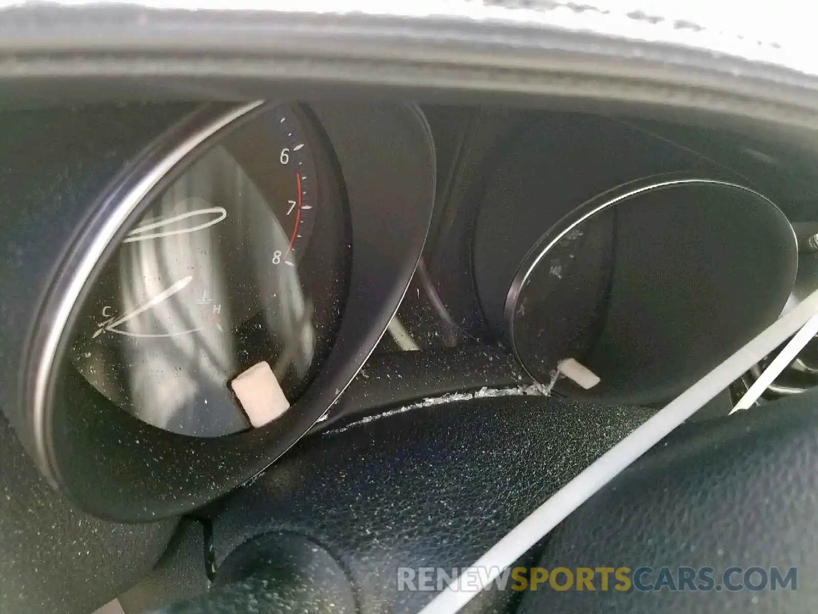 8 Photograph of a damaged car NMTKHMBX4KR092232 TOYOTA C-HR 2019