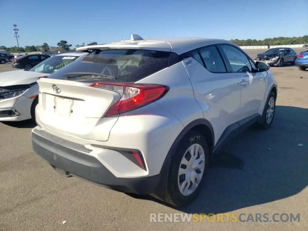 4 Photograph of a damaged car NMTKHMBX4KR095888 TOYOTA C-HR 2019